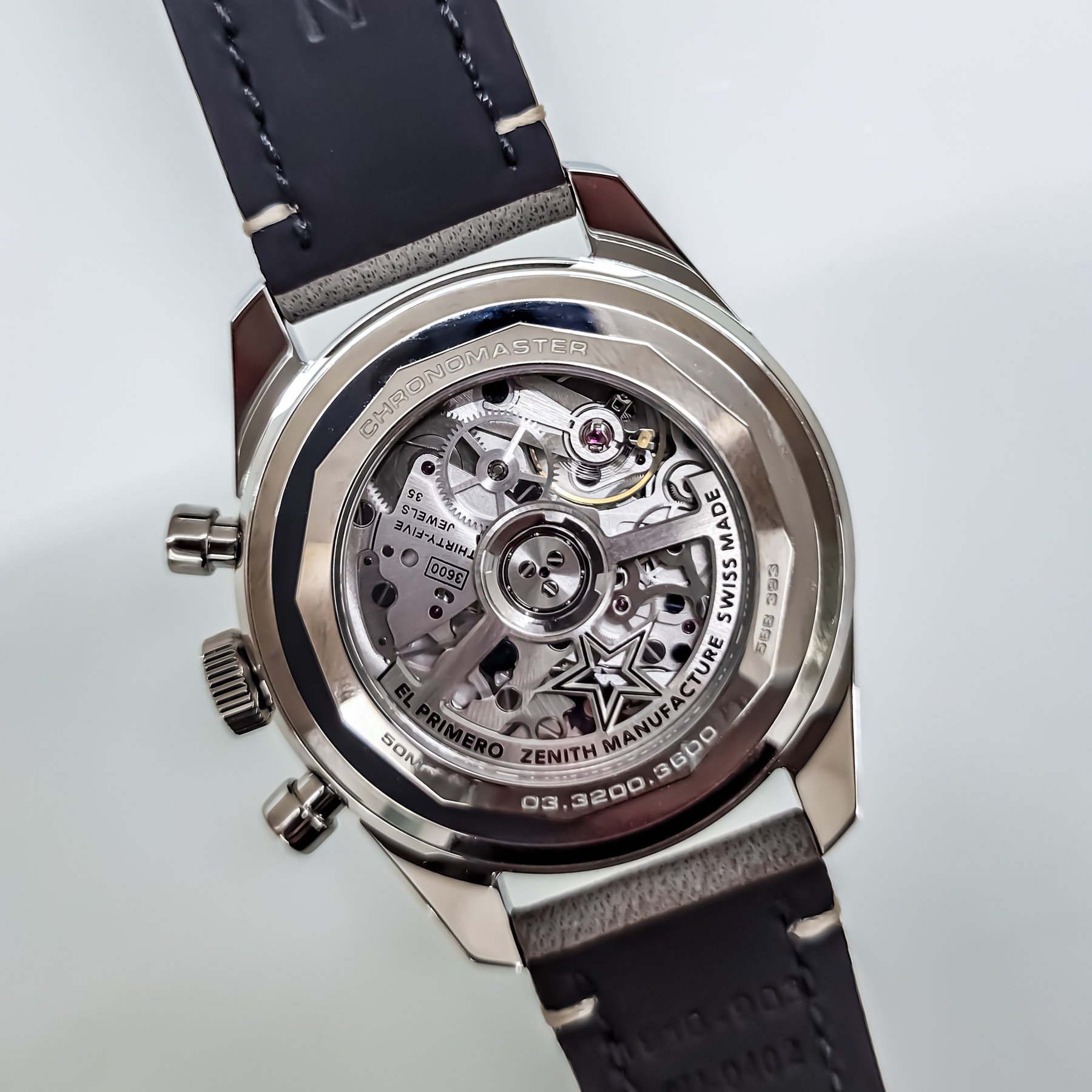 Zenith представляет серию оригинальных часов El Primero Chronomaster