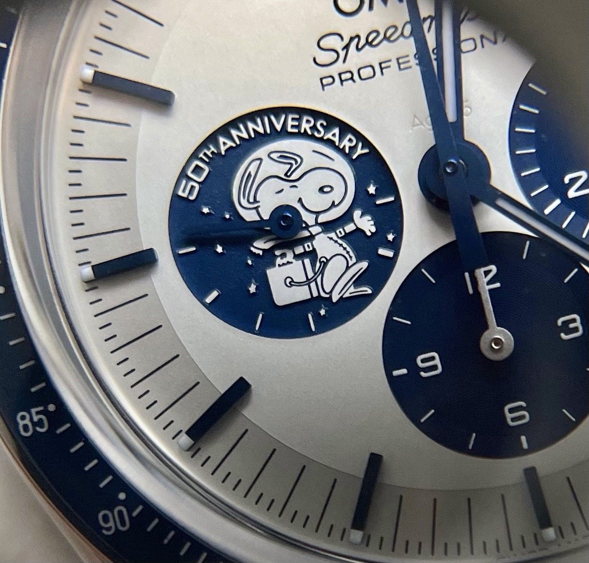 Collectors Series Omega Speedmaster Silver Snoopy Award