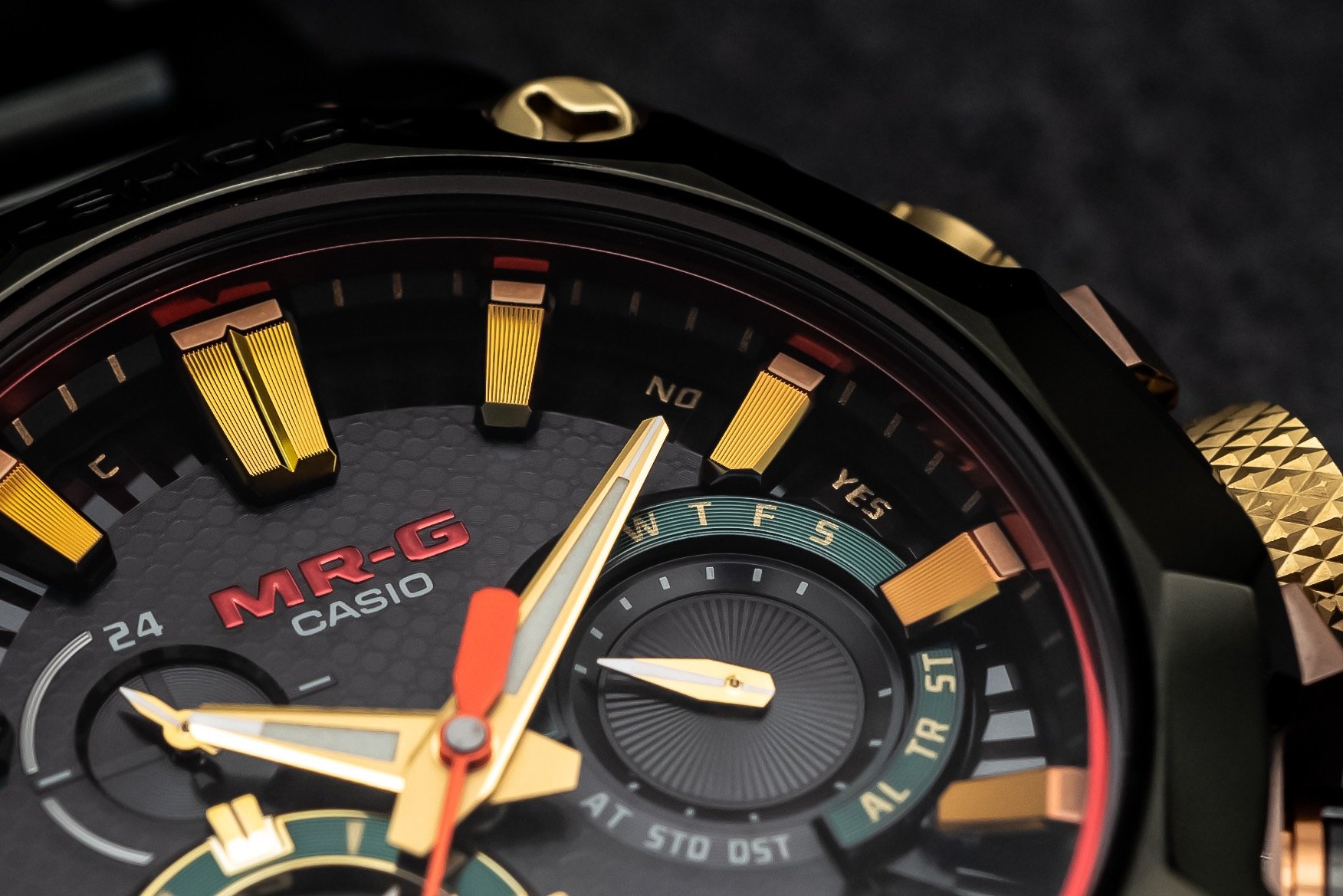 Часы Casio G-Shock MR-G Hana-Basara, вдохновленные самурайскими доспехами
