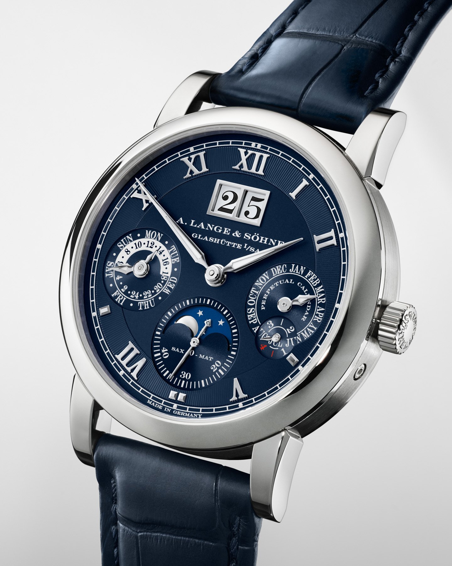 Часы лимитированной серии синего цвета: A.Lange & Söhne Langematik Perpetual