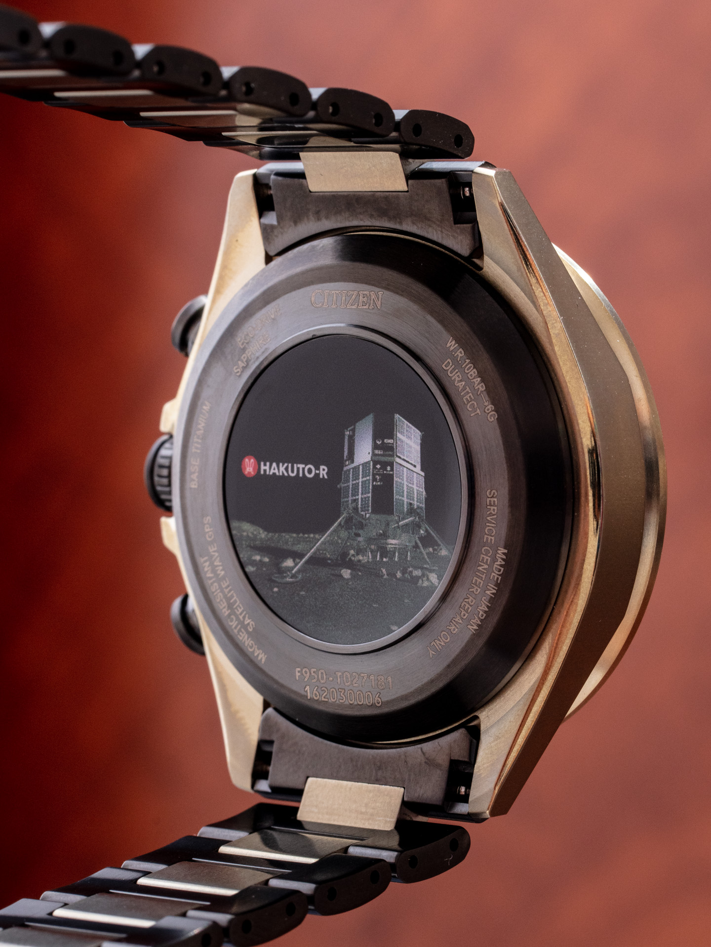 Наручные часы: Citizen Super Titanium Hakuto-R