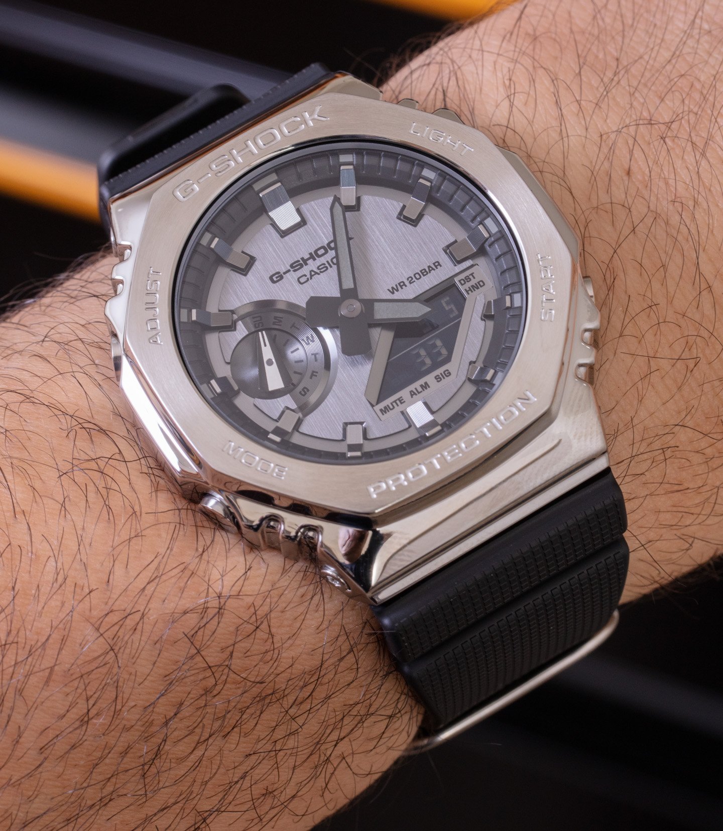Наручные часы: Casio G-Shock GM2100 и GMS2100