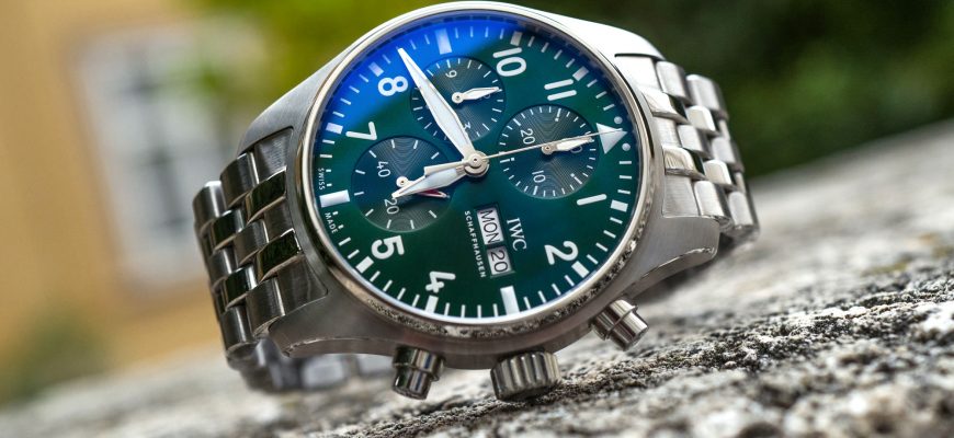 Обзор часов: IWC Pilot’s Watch Chronograph 41 с зеленым циферблатом