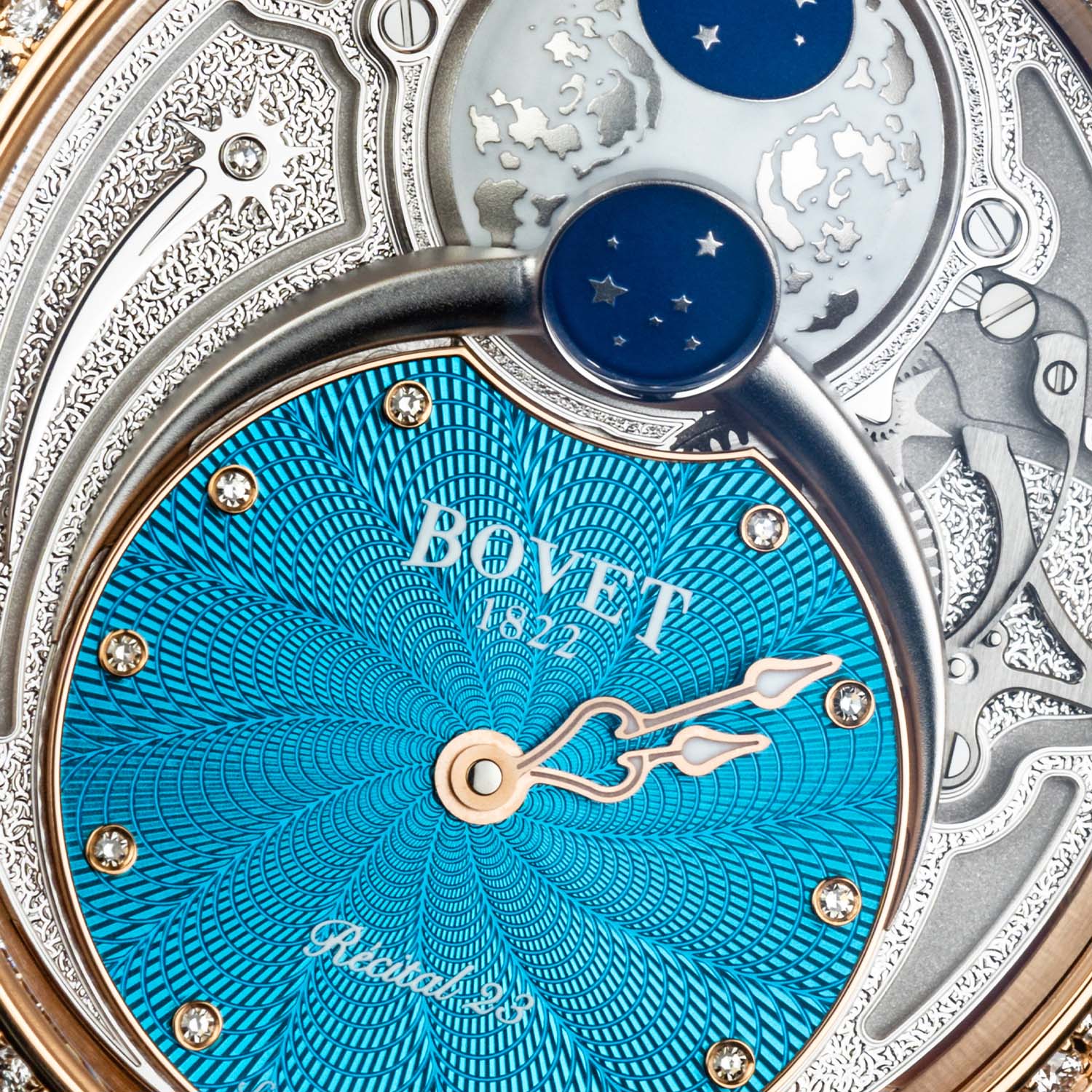 Три модели часов с бирюзовыми циферблатами Bovet Recital 23, Recital 27 и Monsieur Bovet.