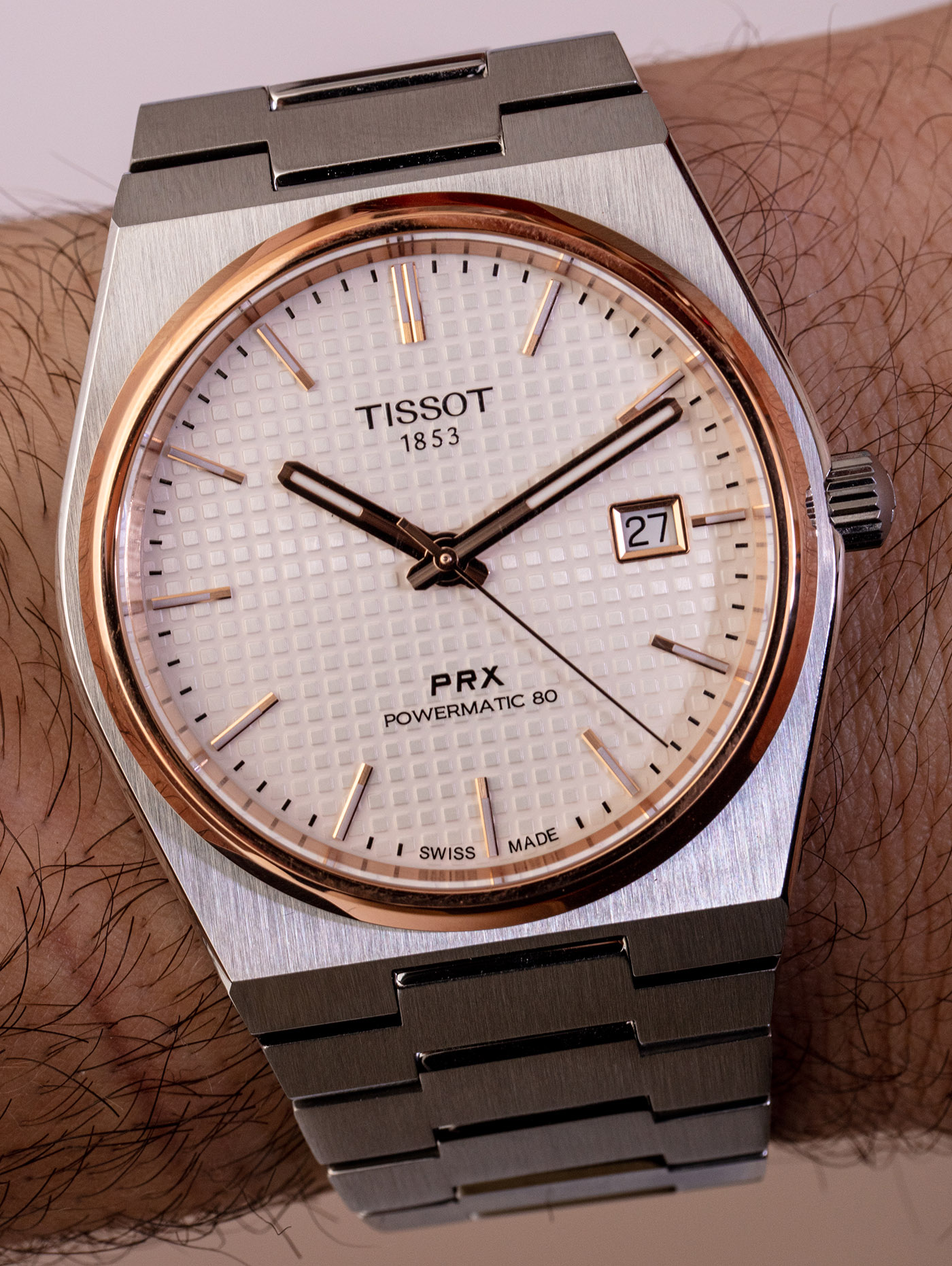 Возрождение интегрированного стиля 70-х годов с помощью Tissot PRX Powermatic 80