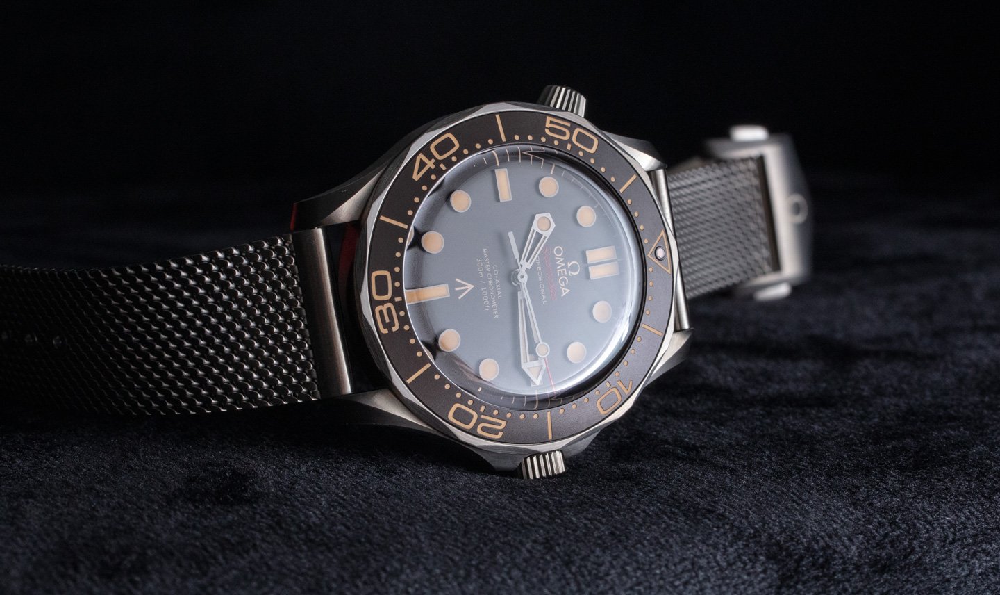Часы которые носил агент 007 Дэниел Крейг: Omega Seamaster 300M "Не время умирать"