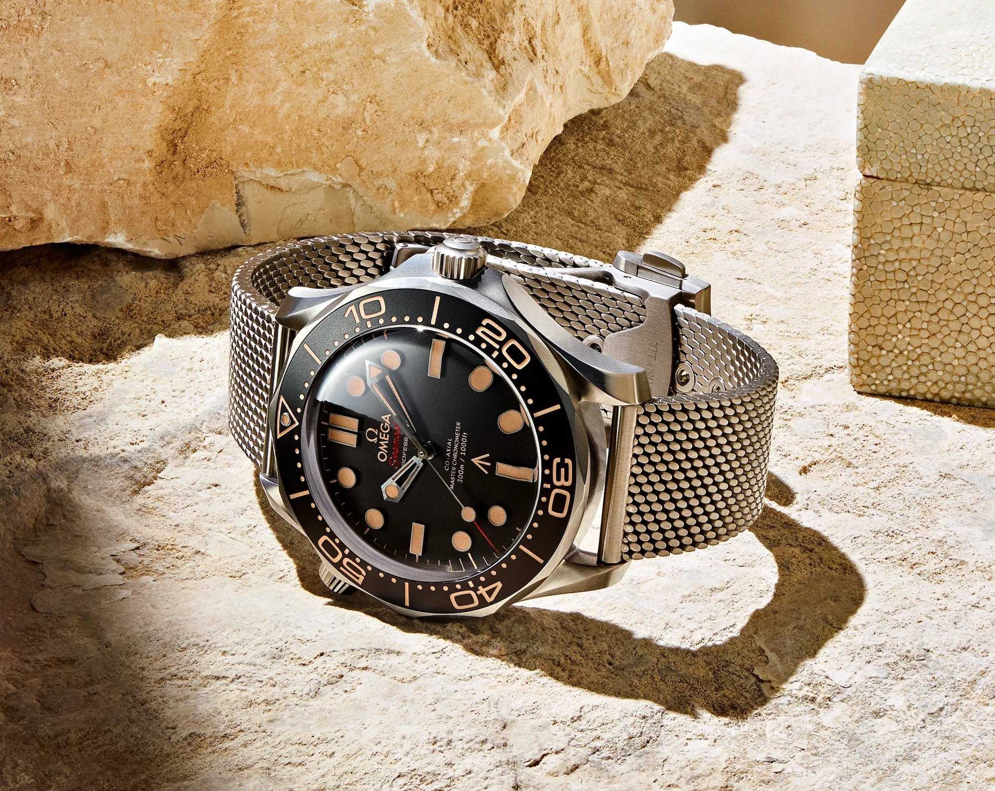 omega seamaster diver 300m co-axial master chronometer 42mm titanium 007 Edition 210.90.42.20.01.001 No Time To Die 2021 James Bond