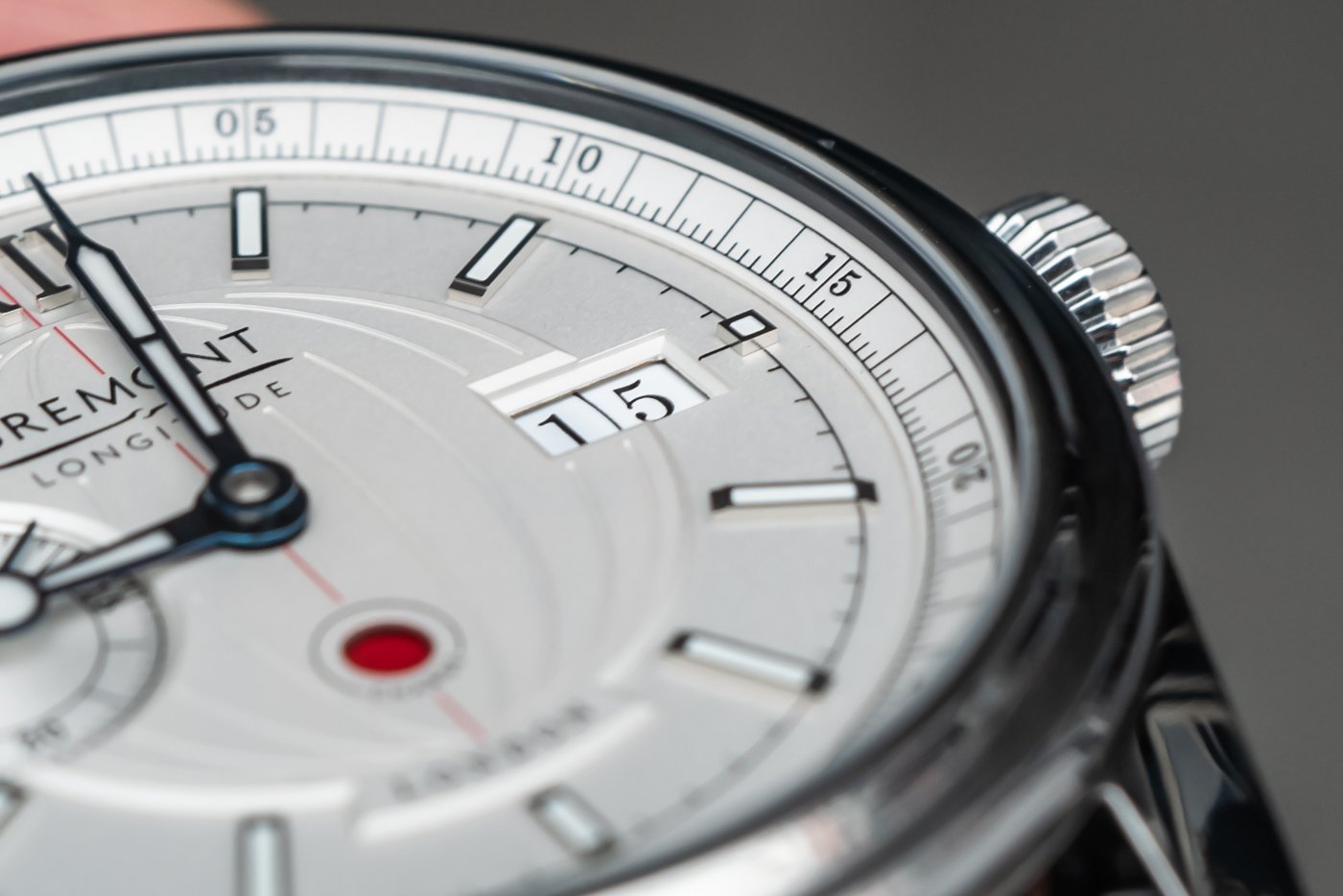 Коллекция часов Bremont Longitude демонстрирует новый мануфактурный механизм