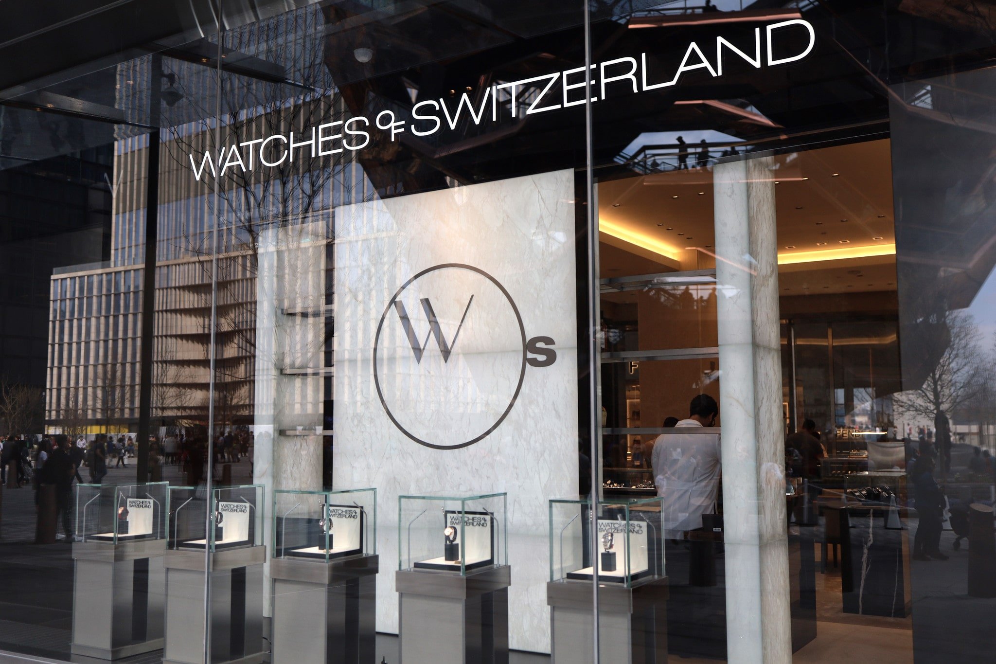 Часы Швейцарии Hudson Yards