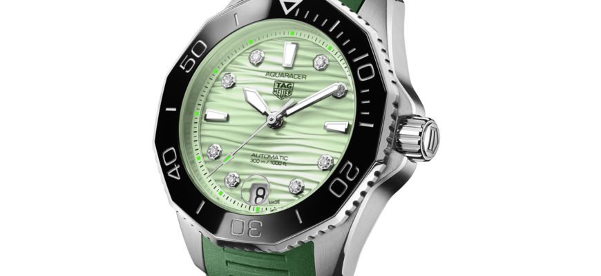 TAG Heuer представляет лимитированные часы Aquaracer Professional 300 Naomi Osaka
