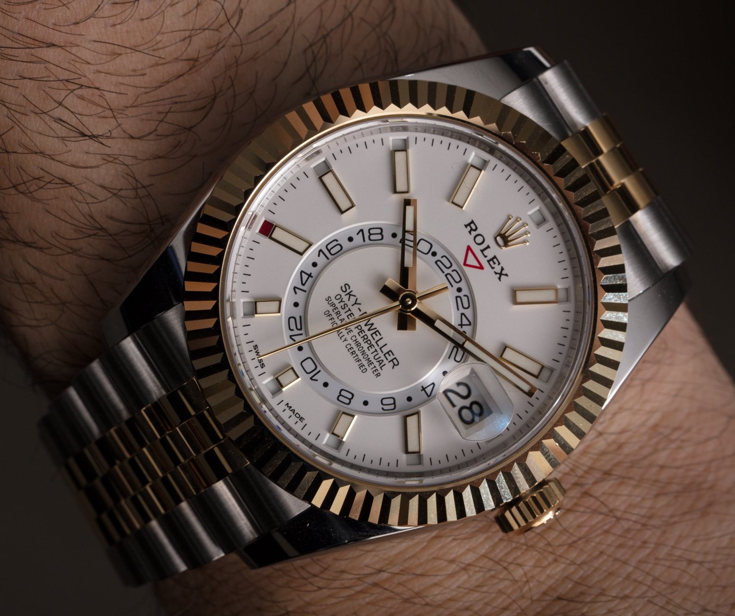 Часы Rolex Sky-Dweller с юбилейным браслетом