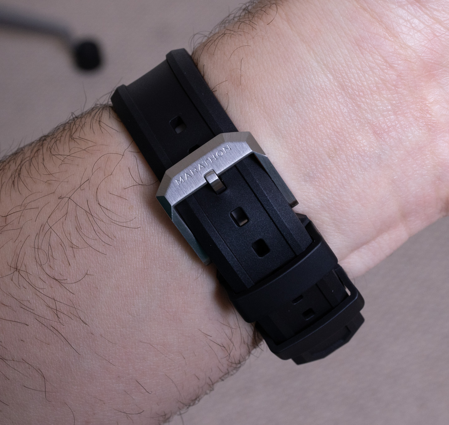 Испытание новой системы резиновых ремешков из 3 частей от Marathon Watches