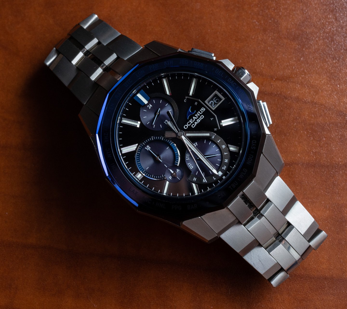 Обзор часов: Casio Oceanus Manta Titanium OCWS6000
