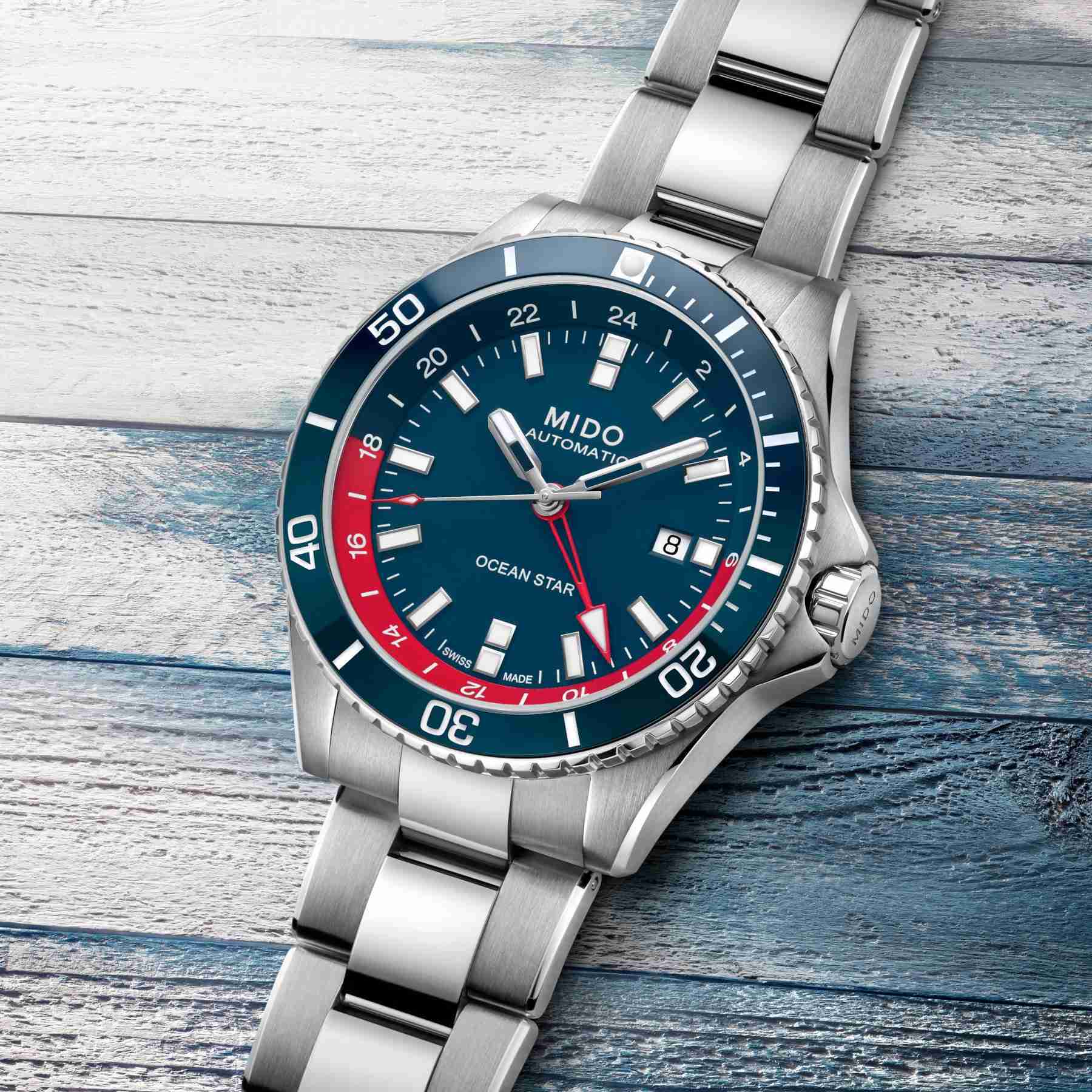 Mido представляет специальную серию сине-красных часов Ocean Star GMT Special Edition