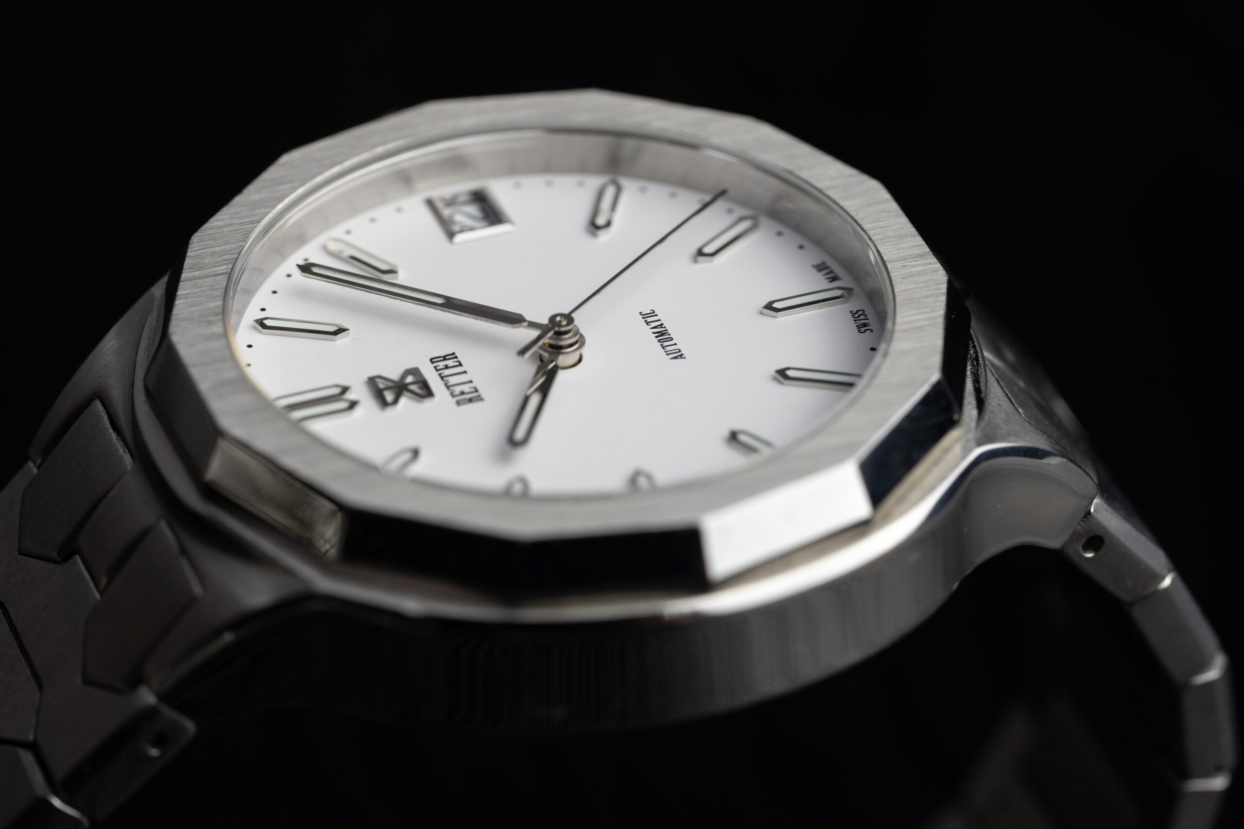 Retter Watches 22 Pack: уникальный браслет, сложная отделка и швейцарское мастерство, все за 895 долларов