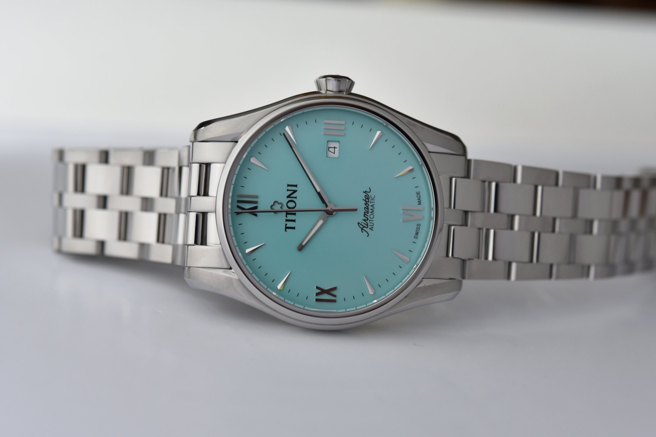 Представляем бирюзовые наручные часы Titoni Airmaster Glacier Turquoise