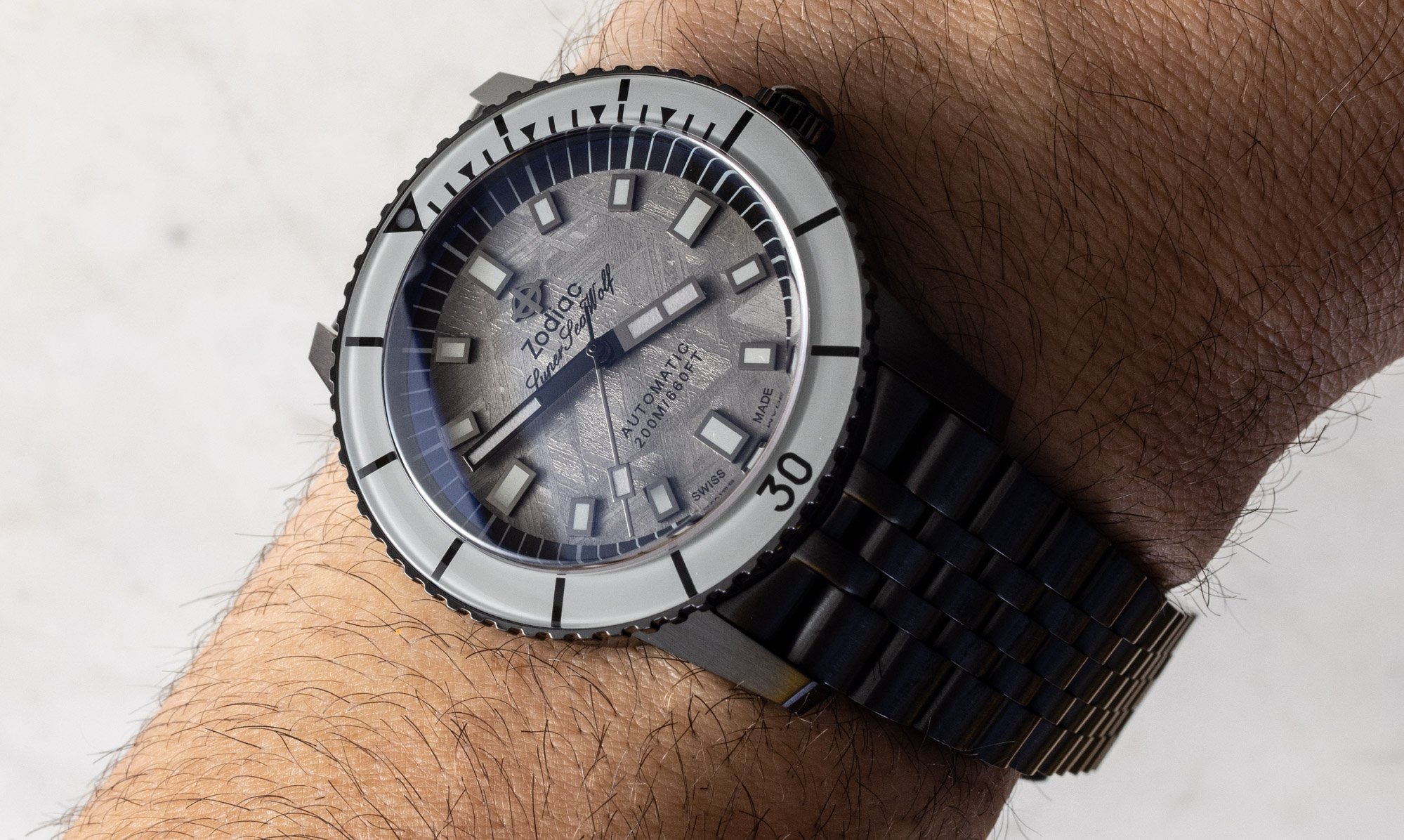 Лимитированная серия часов Zodiac Super Sea Wolf Meteorite Watches.com