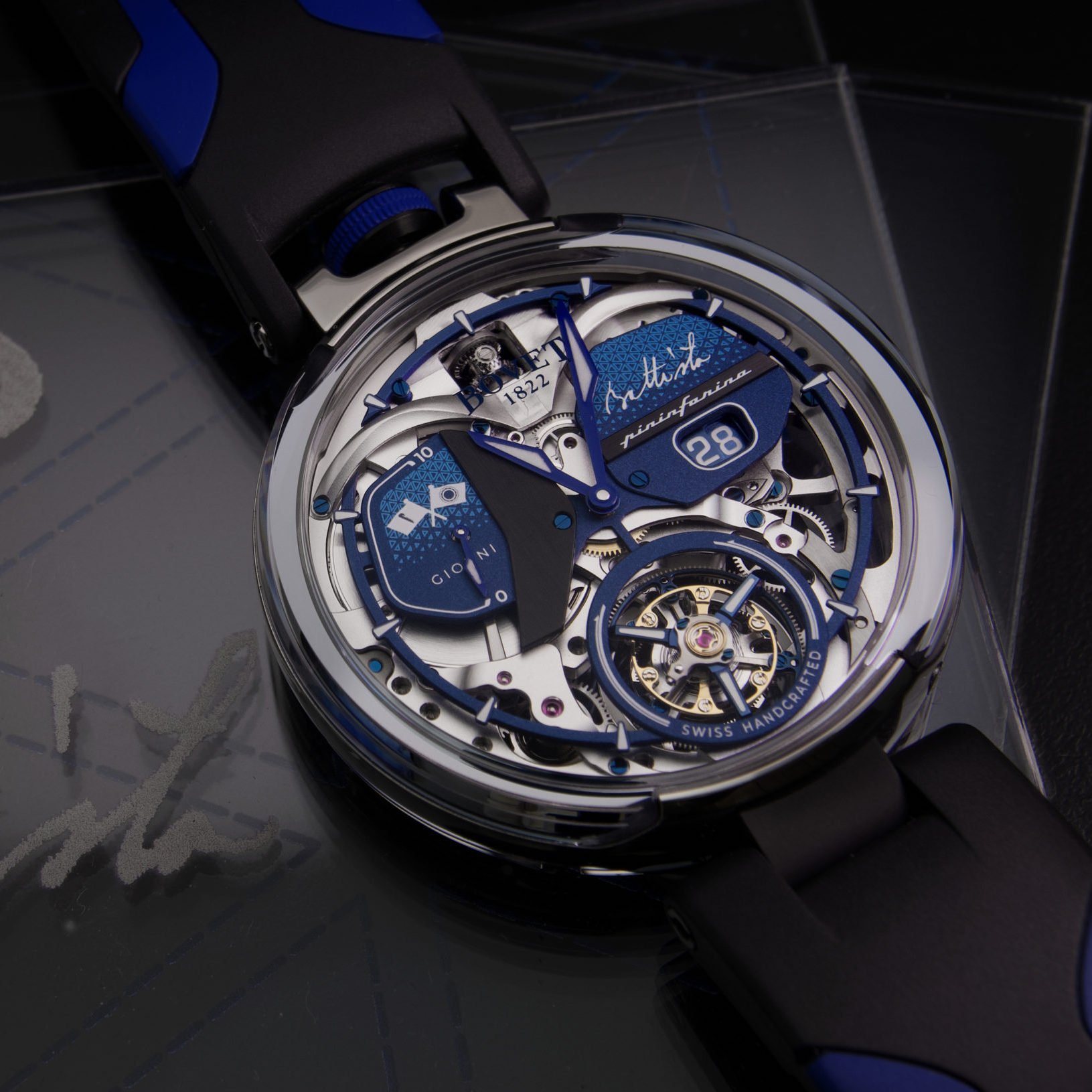 Bovet и Pininfarina объединились для создания головокружительных часов Battista Tourbillon