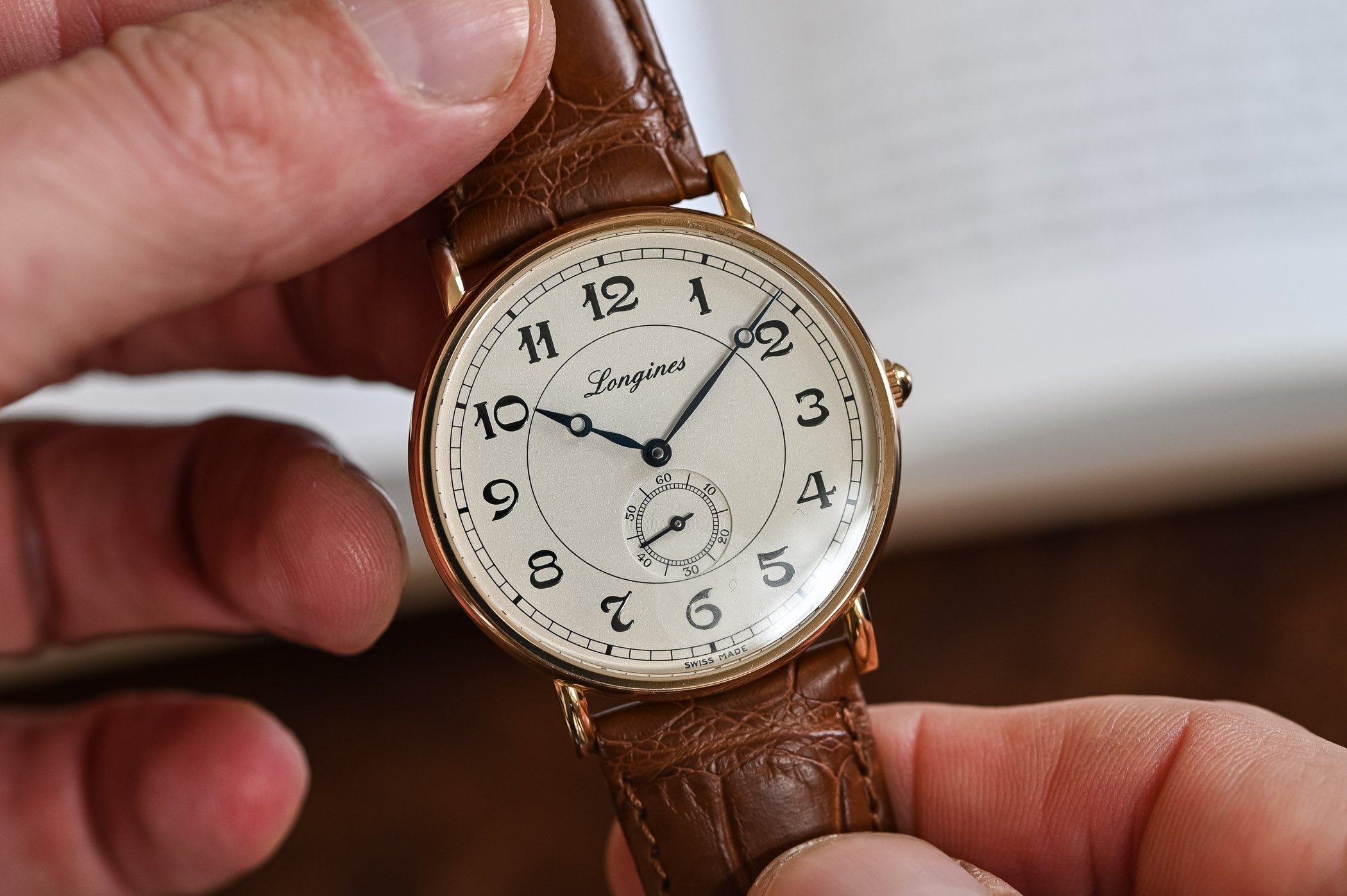 Часы Longines Présence Heritage 38,5 мм из розового золота — доступное золото для делового костюма