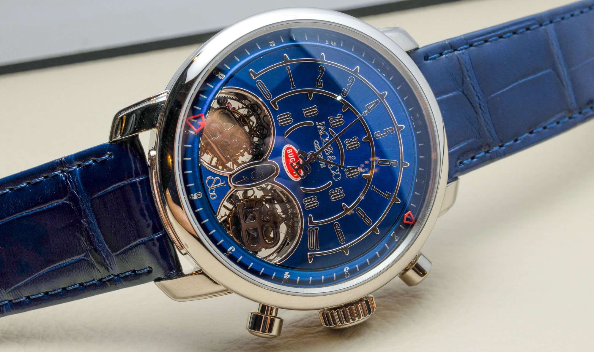 Обзор часов Jacob & Co. Jean Bugatti с двойным турбийоном и хронографом