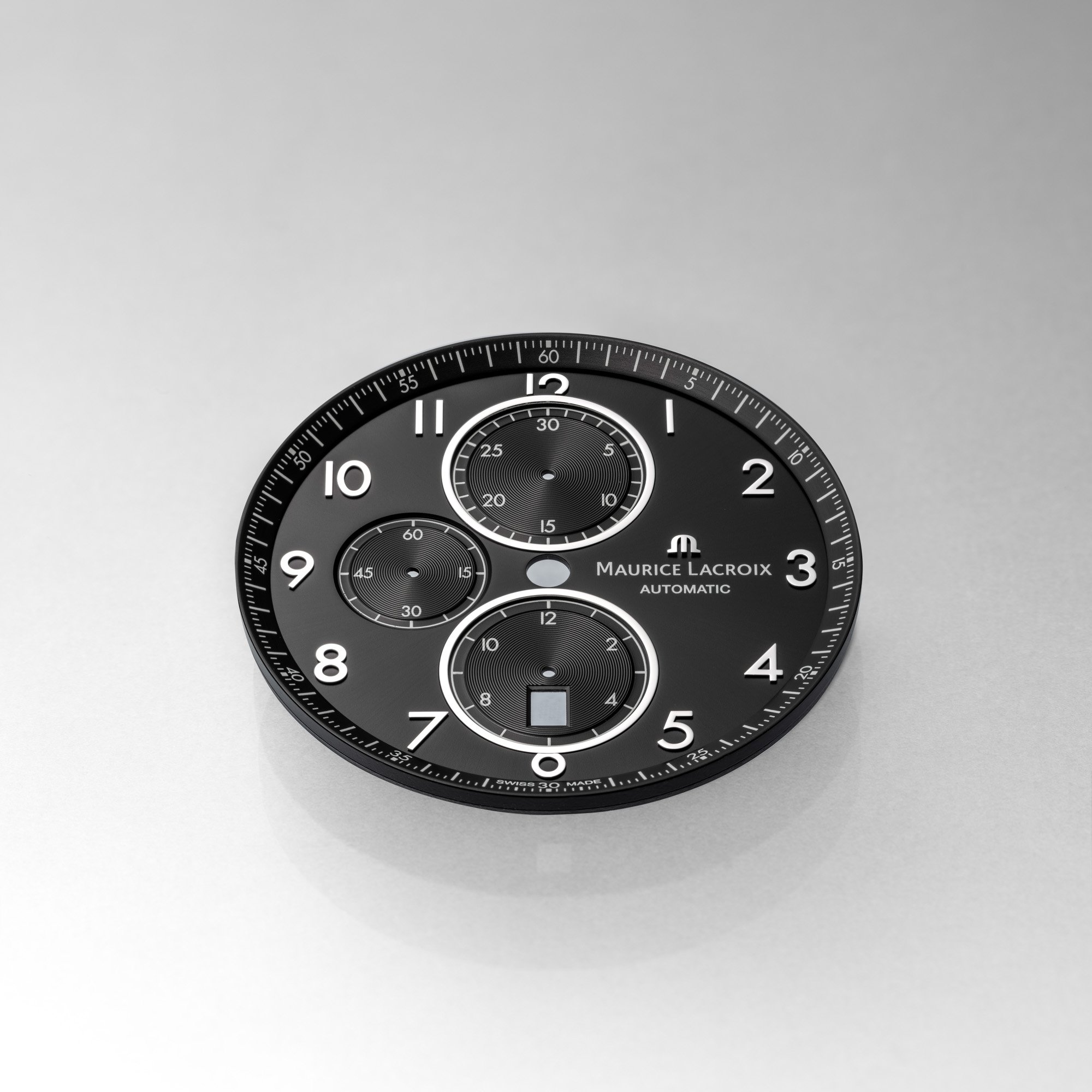 Maurice Lacroix представляет 43-миллиметровые часы Pontos Chronograph