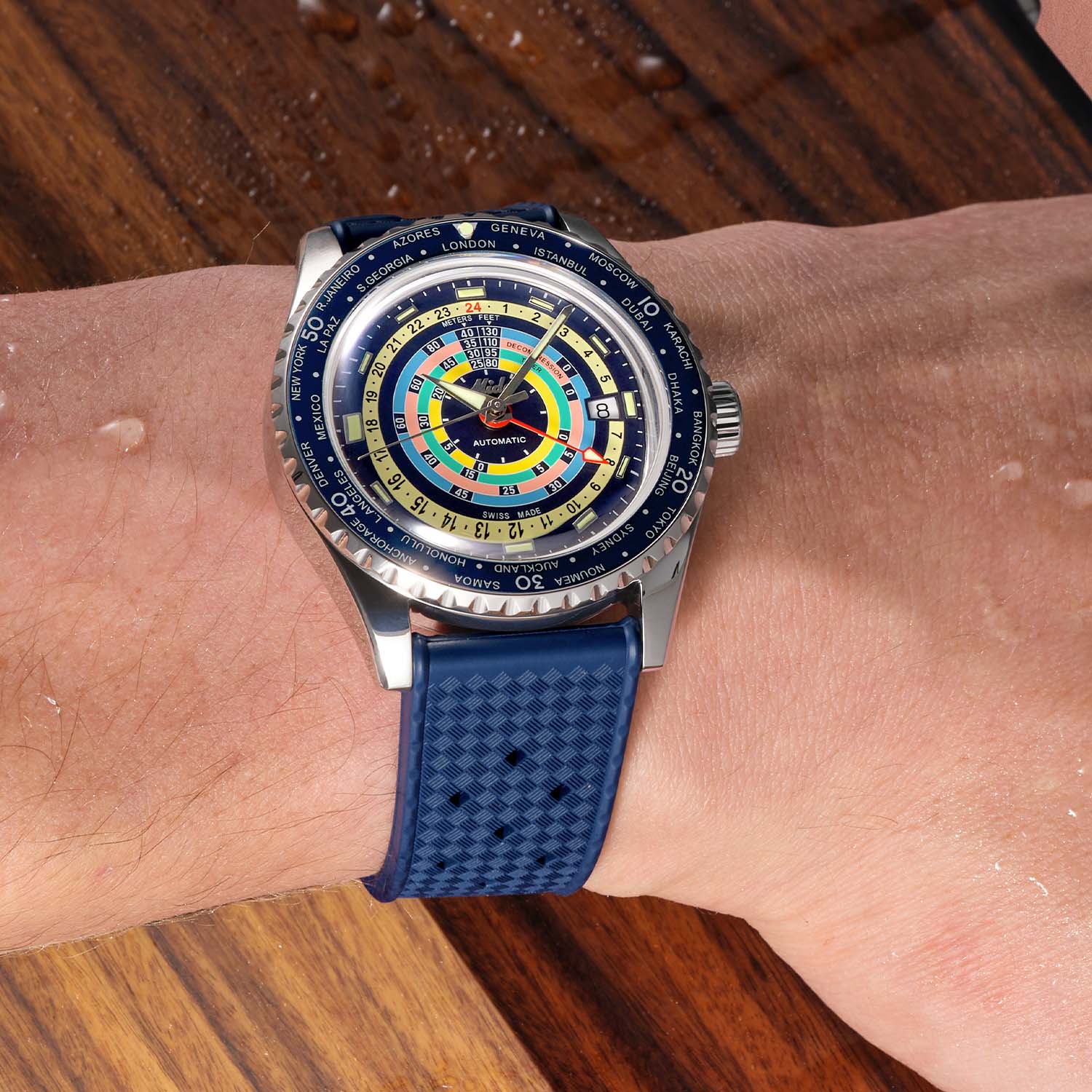 Представляем новые крутые часы Mido Ocean Star Decompression Worldtimer