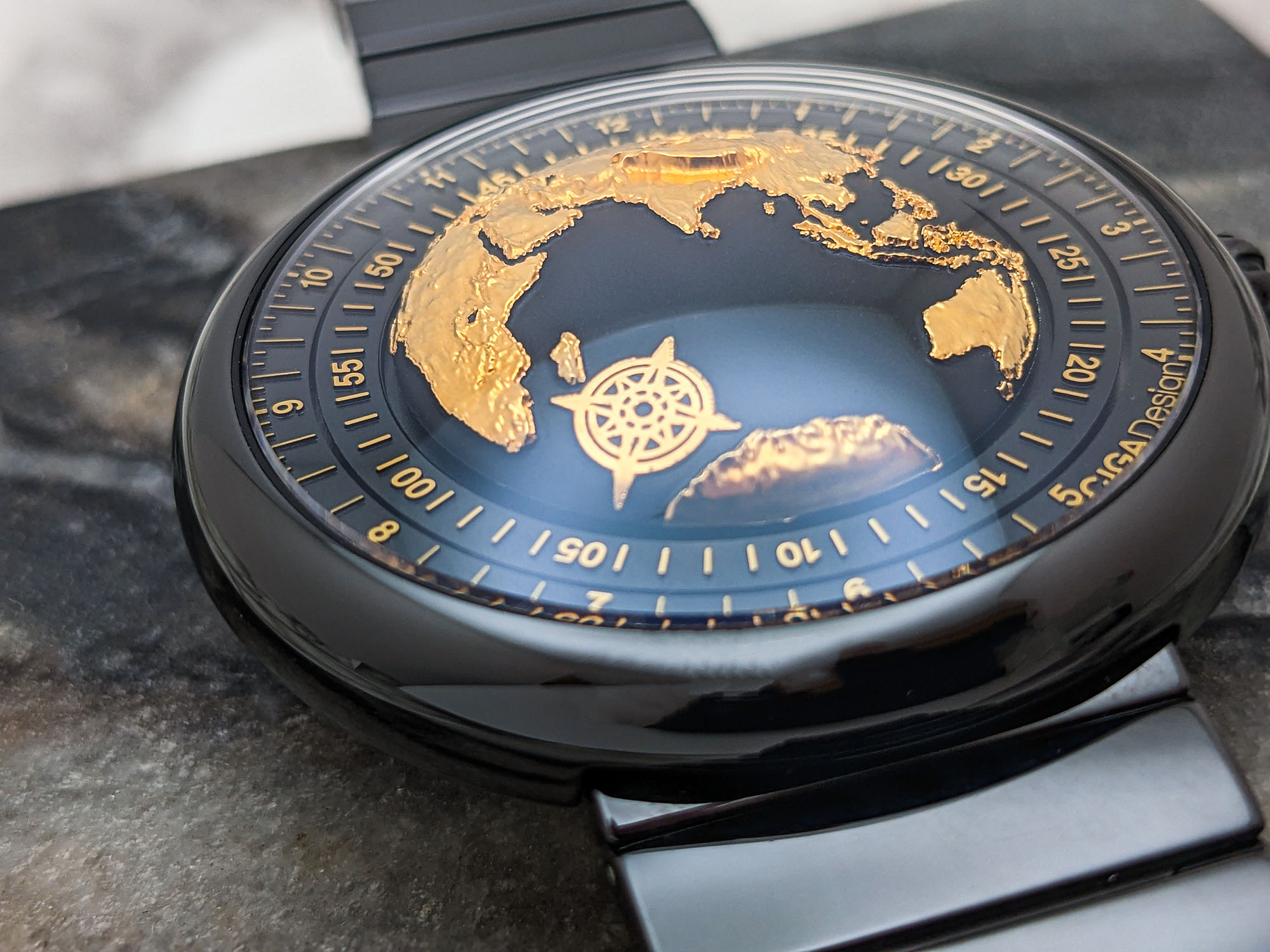 CIGA Design Blue Planet — часы с позолотой
