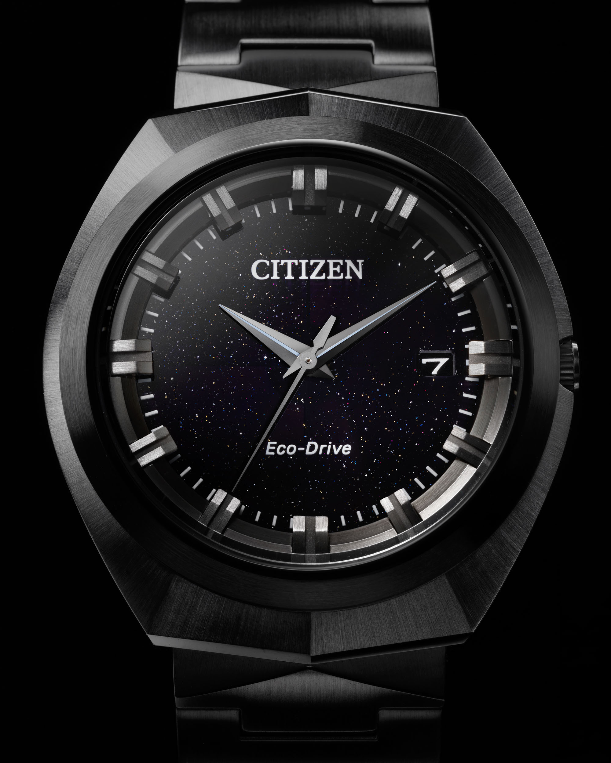 Citizen выпускает самые совершенные часы Eco-Drive на сегодняшний день
