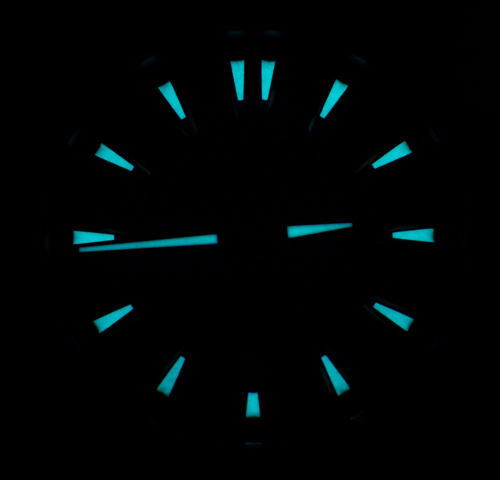 Обзор часов: Christopher Ward The Twelve Titanium Chronometer Watch