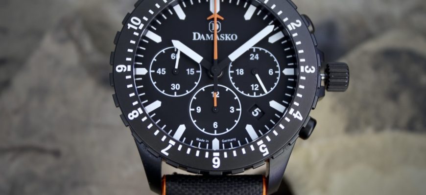Обзор часов: Damasko DC86 Orange Black Chronograph