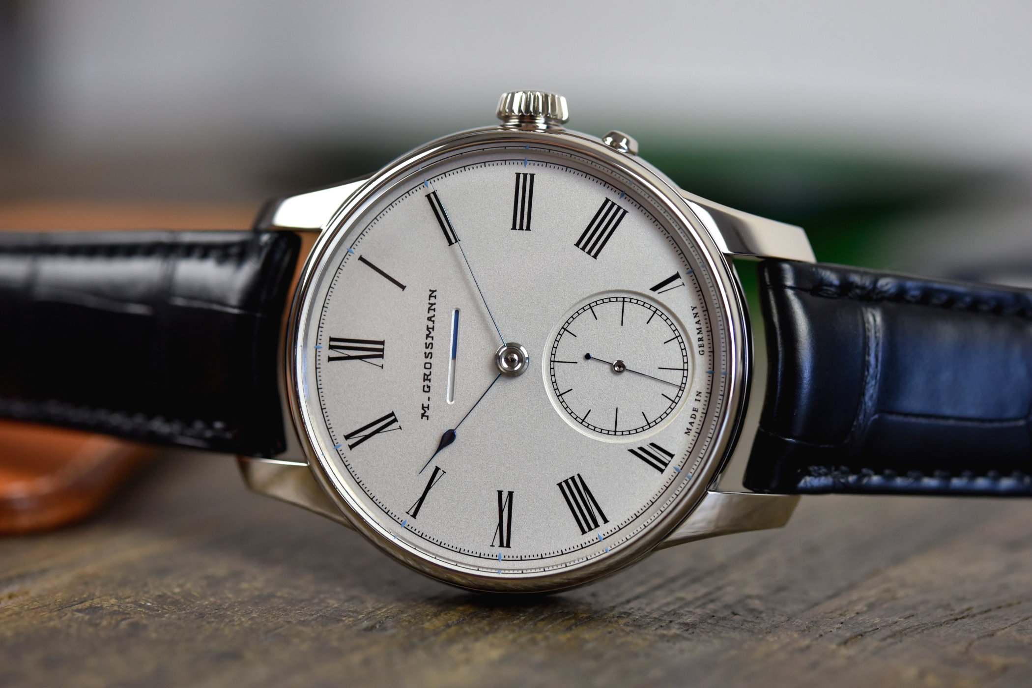 Стильные часы, с ноткой спортивности: Moritz Grossmann Power Reserve Vintage