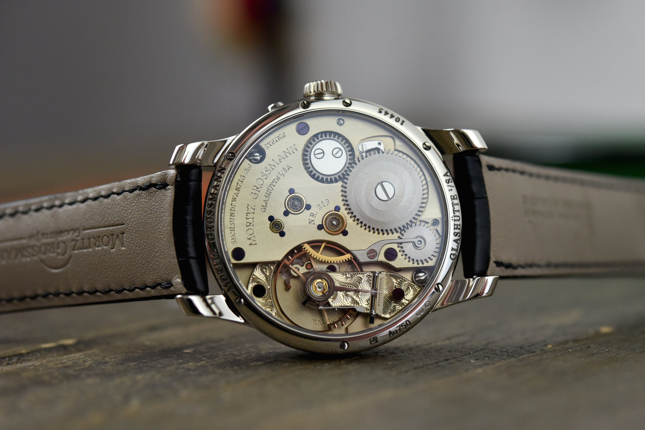 Стильные часы, с ноткой спортивности: Moritz Grossmann Power Reserve Vintage