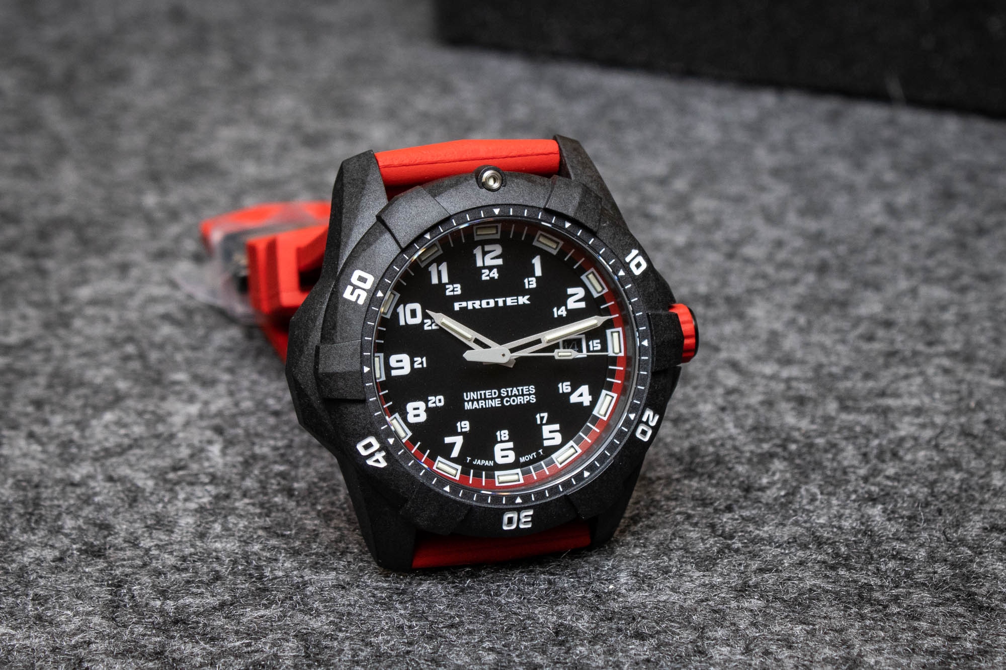 Обзор доступных часов ProTek Series 1010 Dive Watch