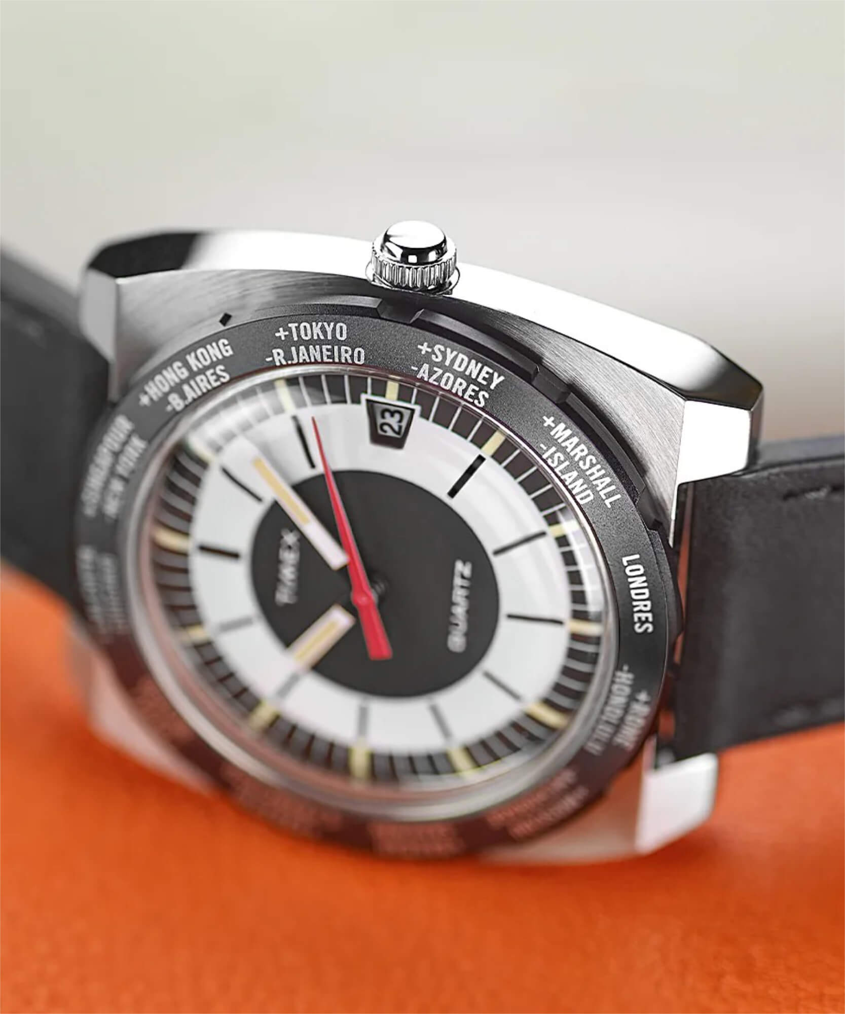 НОВИНКА: Часы Nifty Timex World Time 1972 года