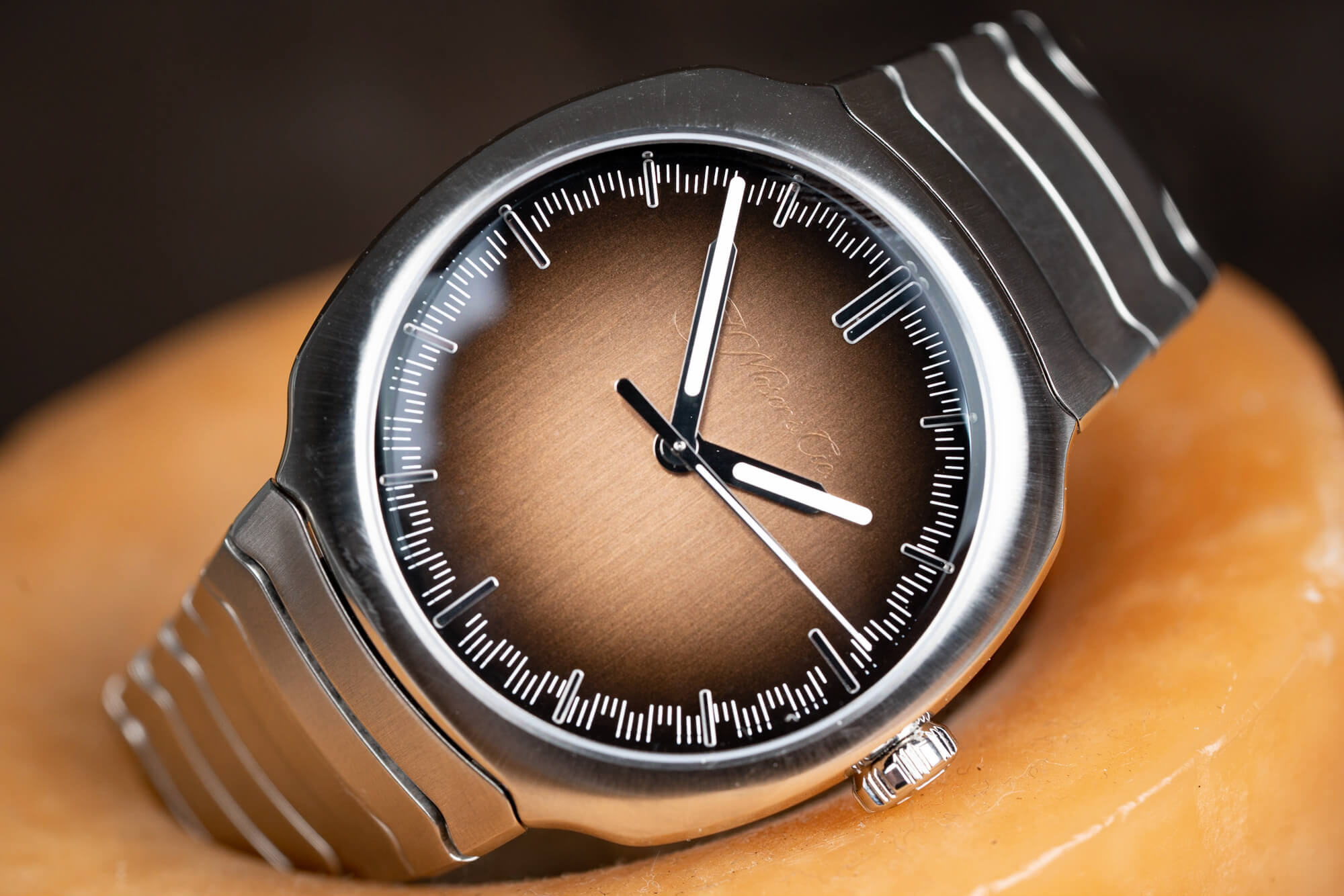 Стоит ли переплачивать за часы 'Swiss Made'?