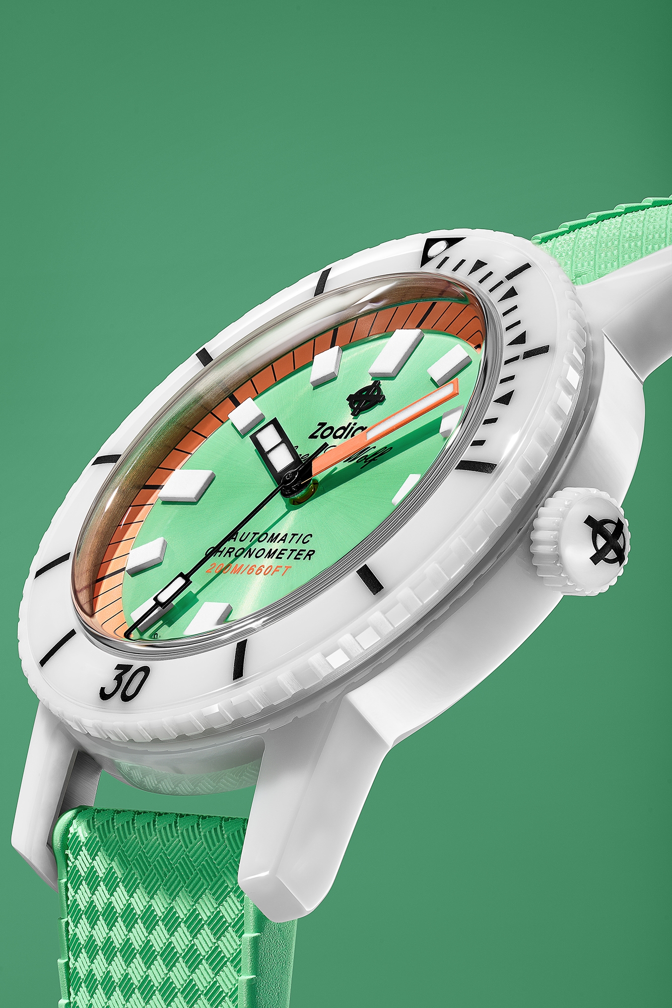 Zodiac представляет летние часы Super Sea Wolf из белой керамики