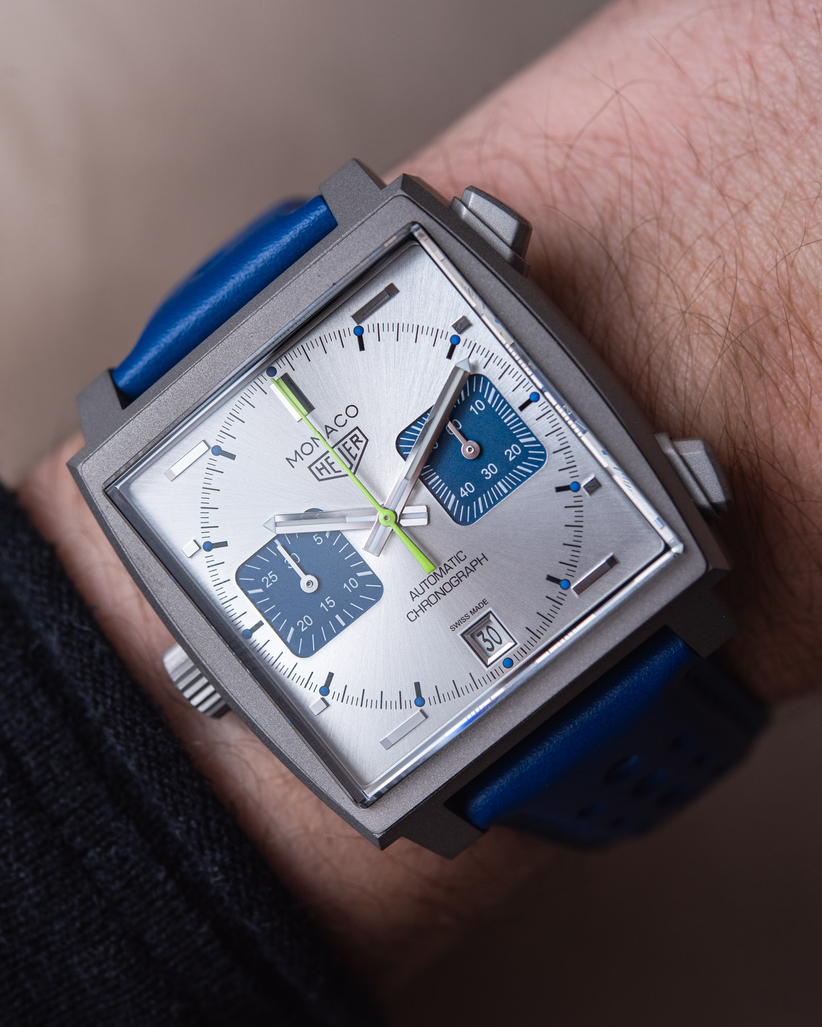 Лимитированная серия часов TAG Heuer Monaco Chronograph Racing Blue