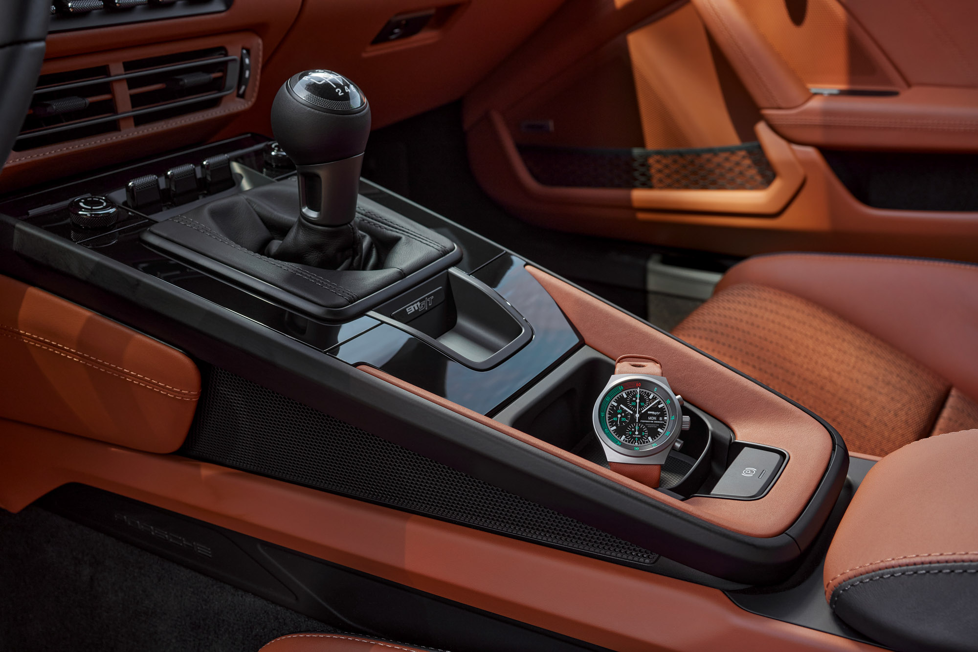 Новый выпуск: Часы Porsche Design Chronograph 1 911 S/T
