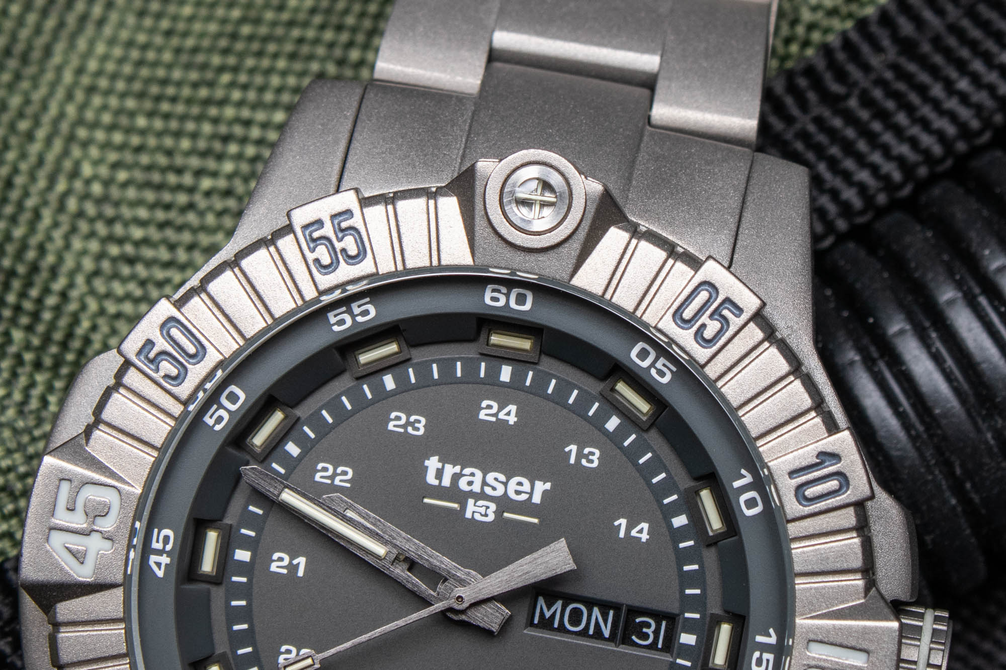 Обзор после эксплуатации: часы Traser P99 T Tactical Titanium