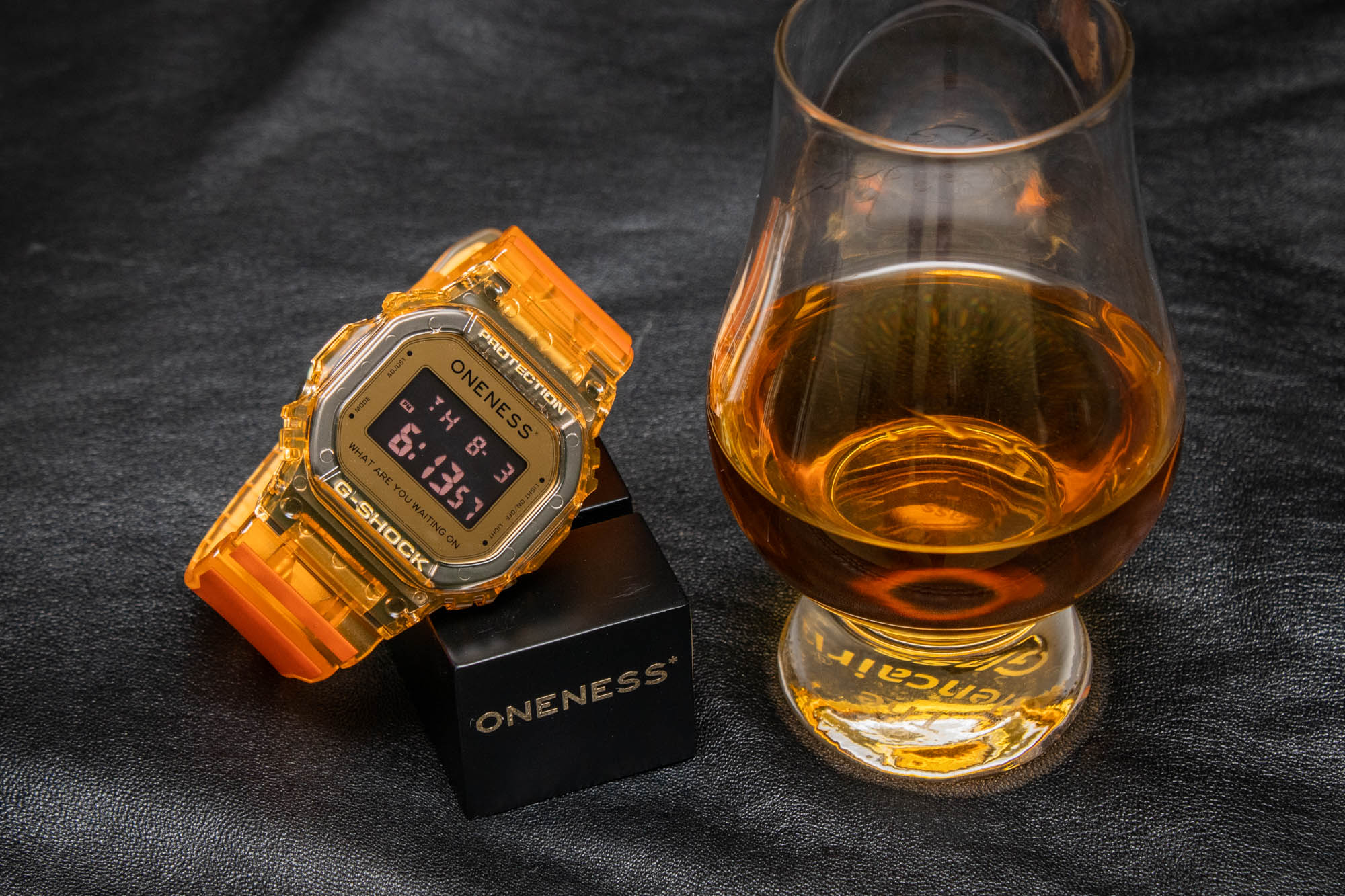 Обзор доступных часов: Casio G-Shock X Oneness DW5600ONS234 Kentucky Bourbon