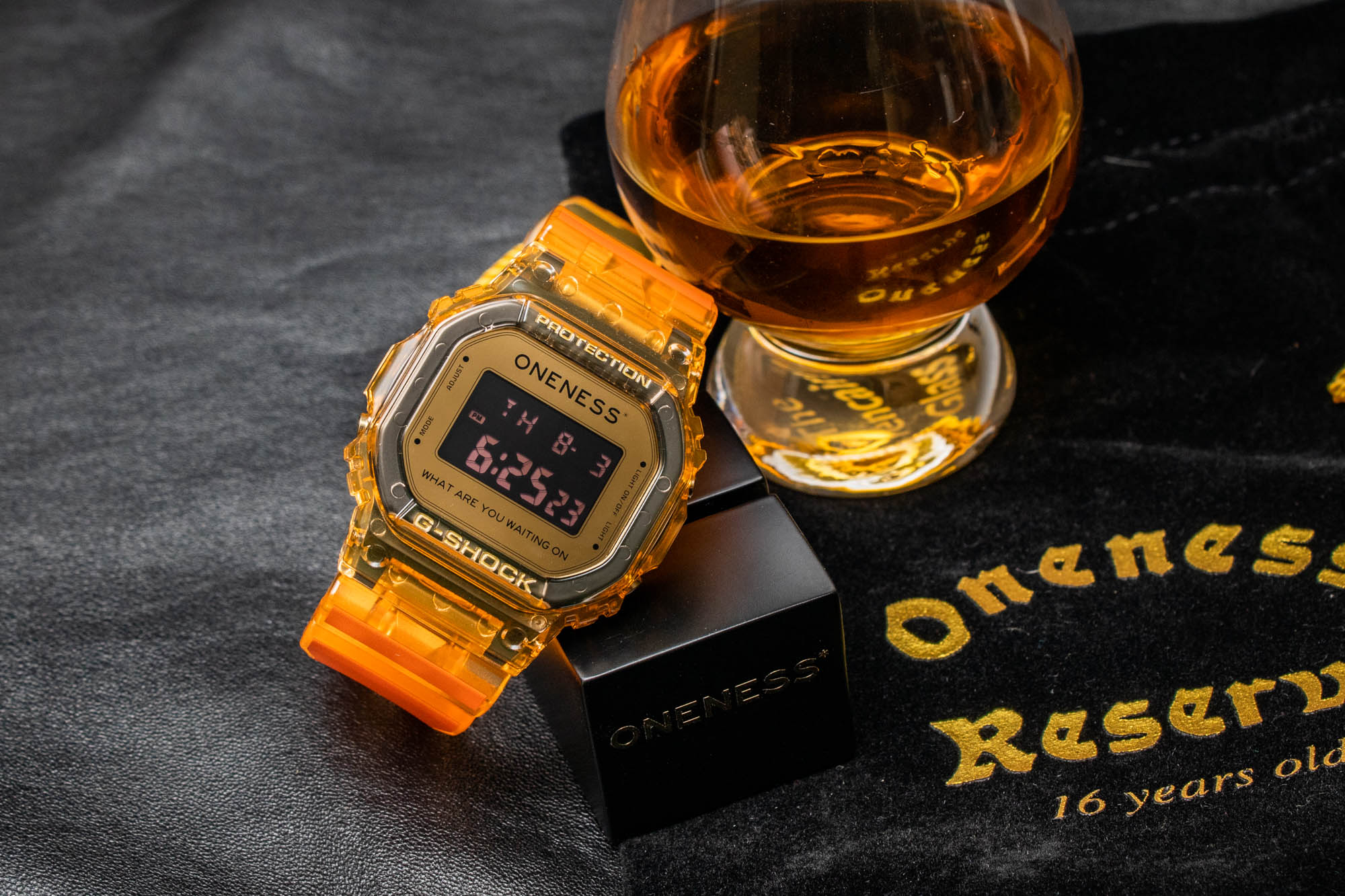Обзор доступных часов: Casio G-Shock X Oneness DW5600ONS234 Kentucky Bourbon