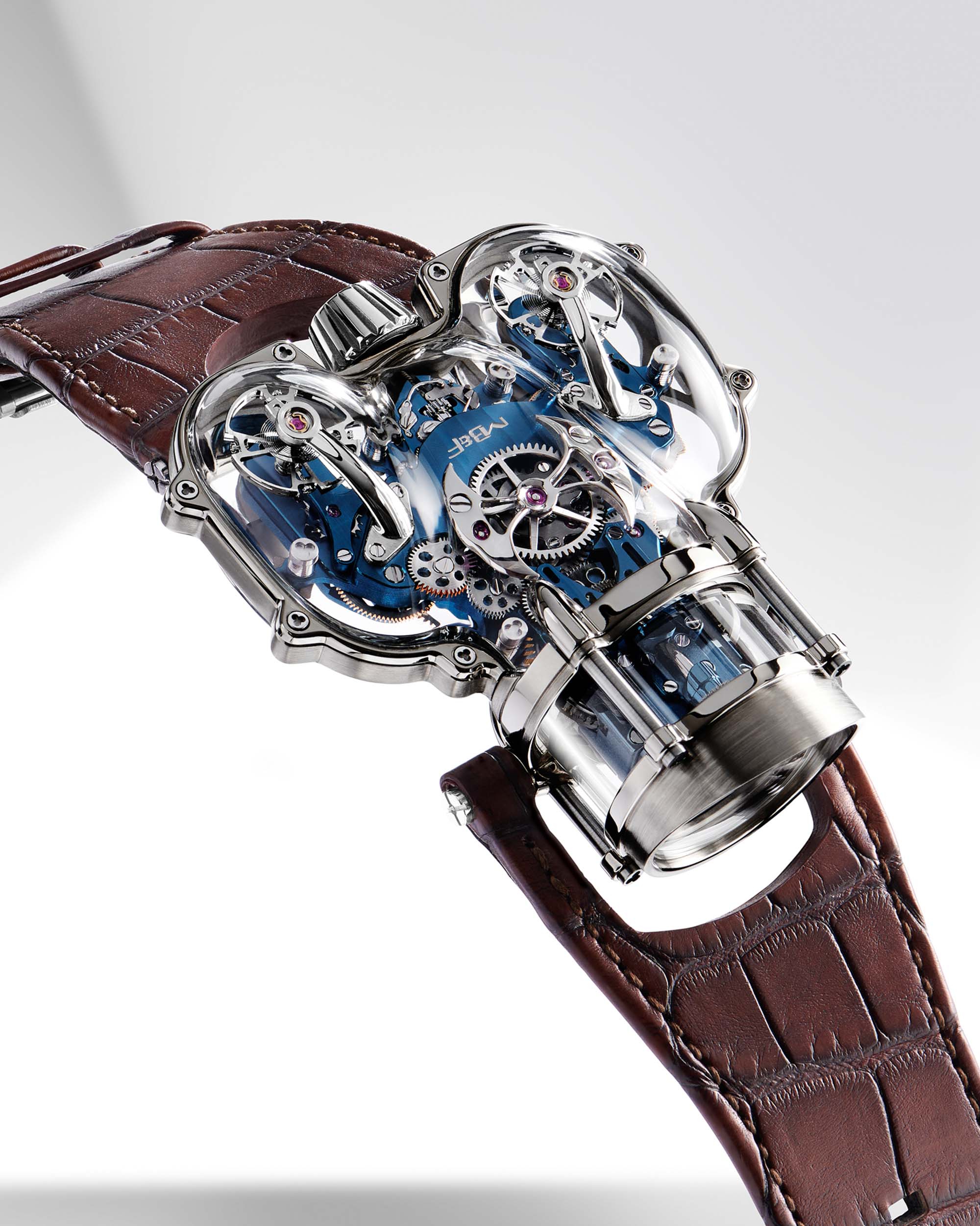 Новинка: Наручные часы MB&F HM9 Sapphire Vision