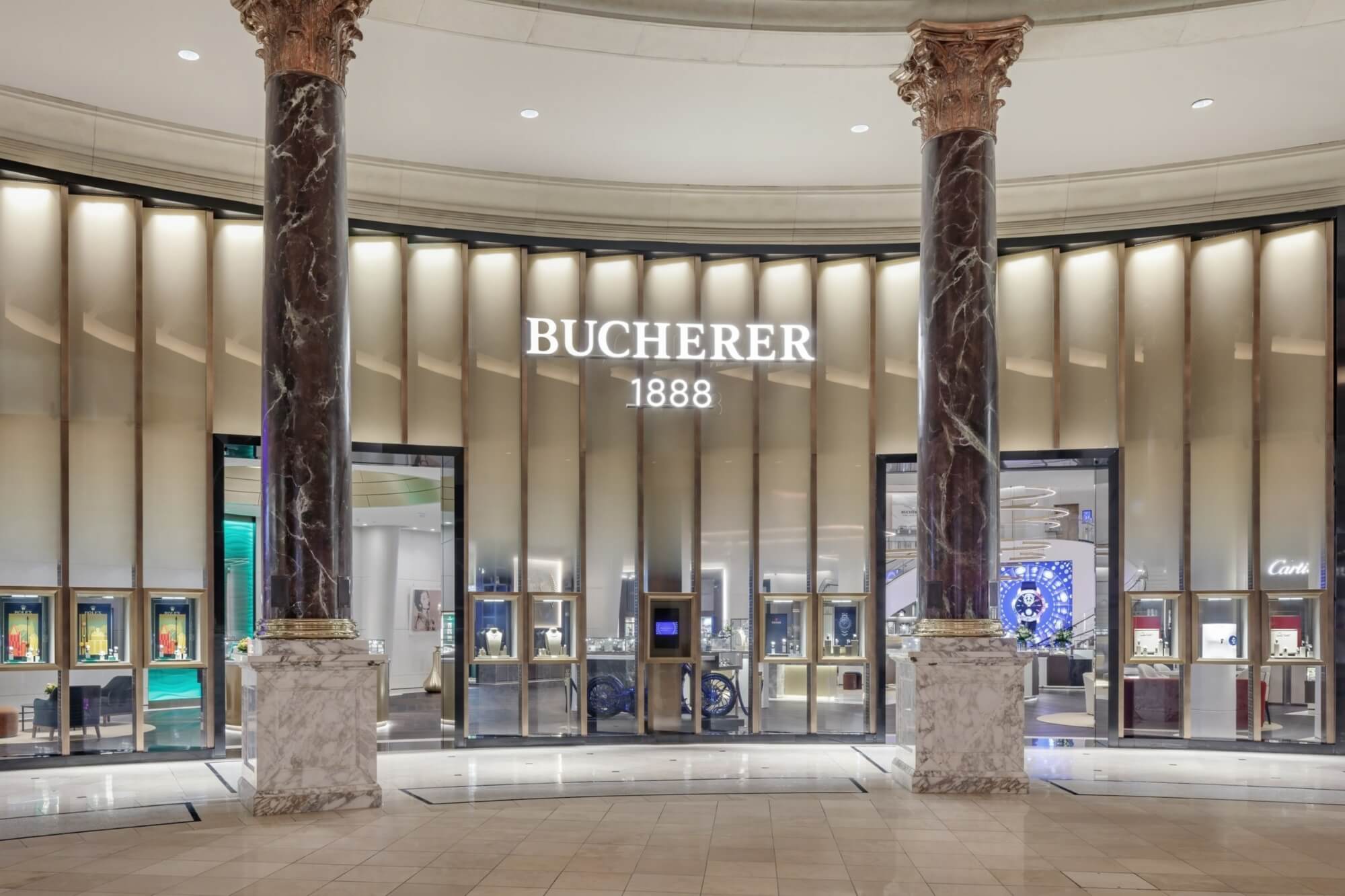 Rolex покупает швейцарскую группу Bucherer, занимающуюся розничной торговлей часами. Что теперь?