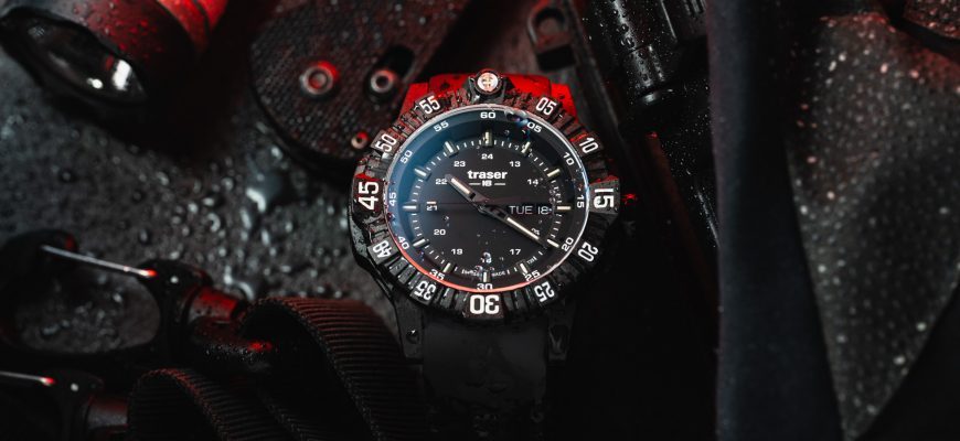 Обзор часов: Traser P99 Q Tactical Carbon Fiber Watch