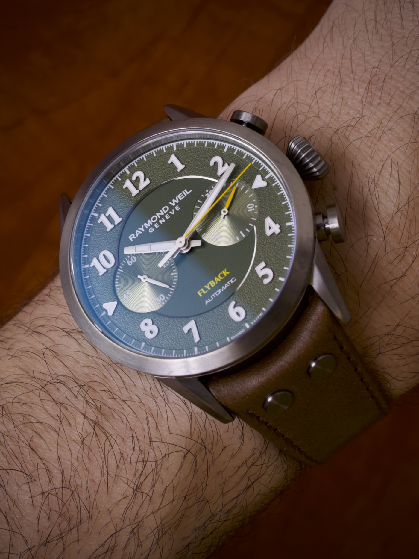 Часы Raymond Weil Freelancer Pilot Flyback Chronograph отражают дух авиации