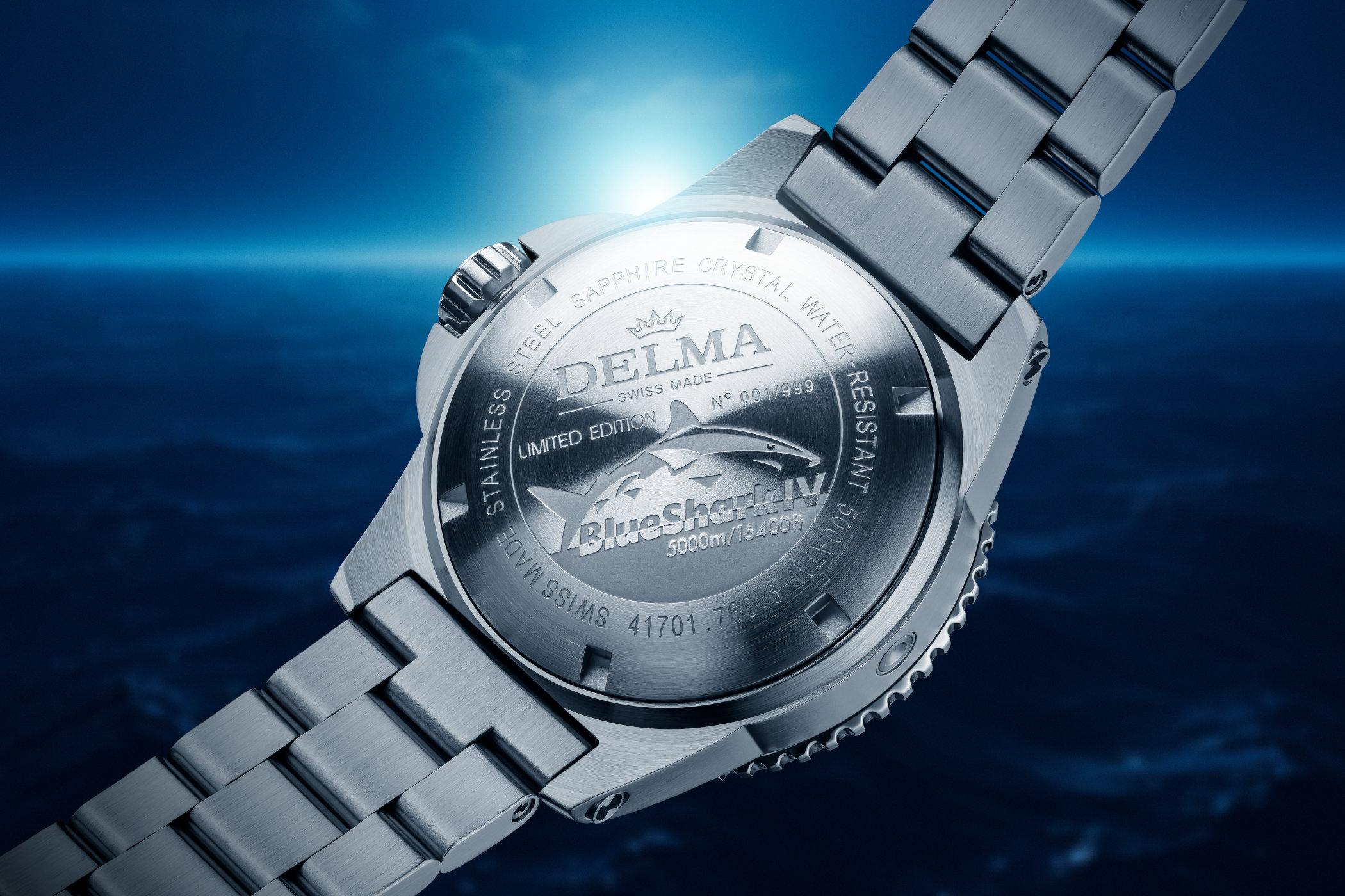 Погрузитесь в глубины: откройте для себя модель Delma Blue Shark IV, которая бросает вызов бездне на 5000 метров!