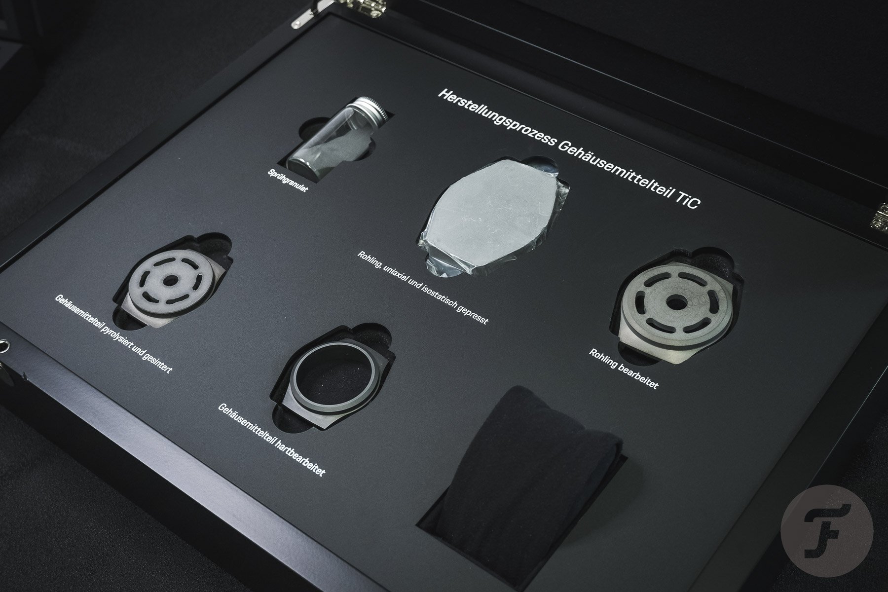 Как создается новый хронограф Porsche Design Chronograph 1 Utility