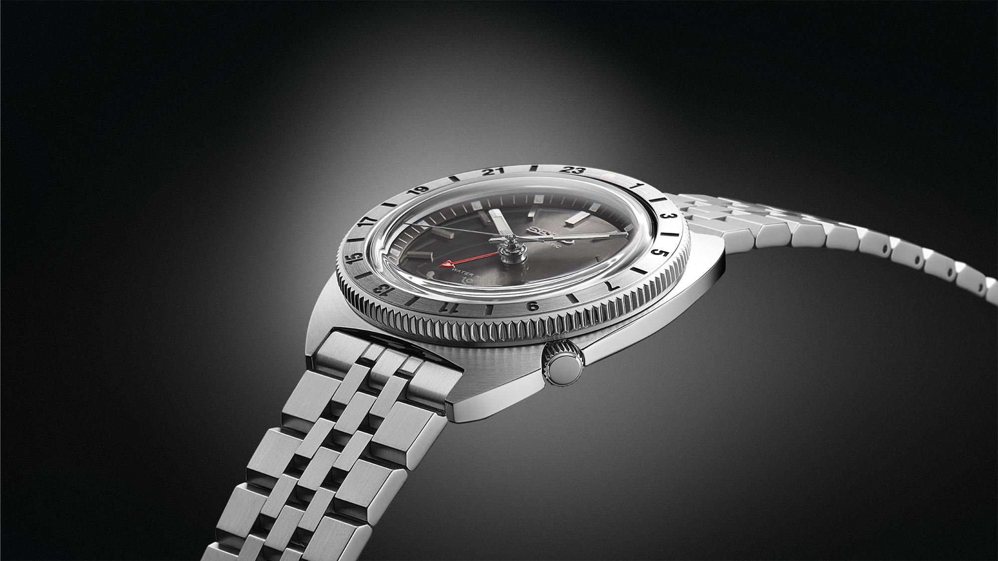 Новый выпуск: Лимитированная серия часов Seiko Prospex Land Mechanical GMT SPB411