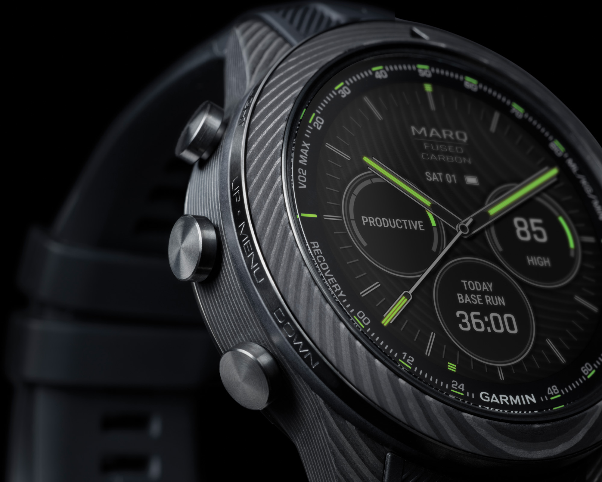 Новый выпуск: Коллекция смарт-часов Garmin MARQ Carbon Luxury Smartwatch
