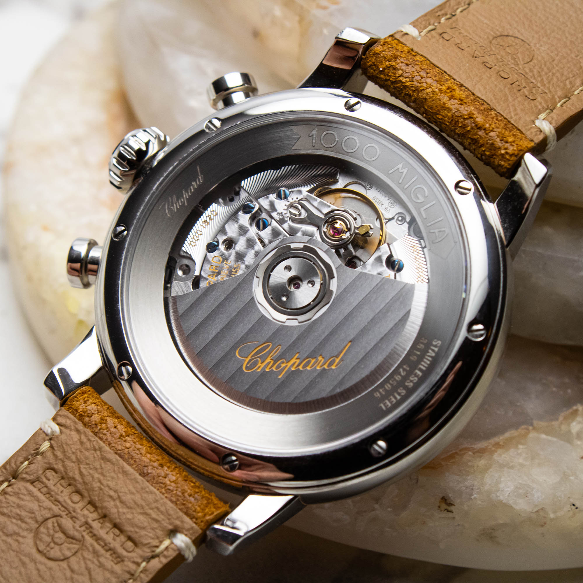 Часы Chopard Mille Miglia Classic Chronograph в корпусе цвета 